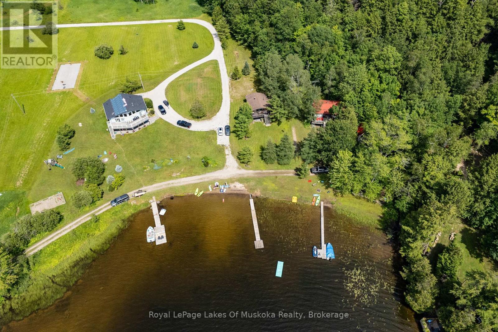 












11 - 1357 RUSS HAMMELL ROAD

,
Muskoka Lakes (Watt),




Ontario
P0B1M0

