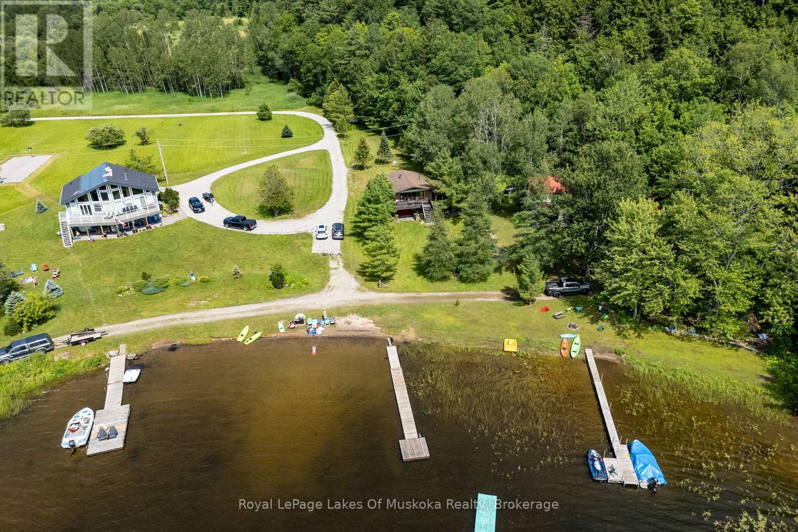 












11 - 1357 RUSS HAMMELL ROAD

,
Muskoka Lakes (Watt),




Ontario
P0B1M0

