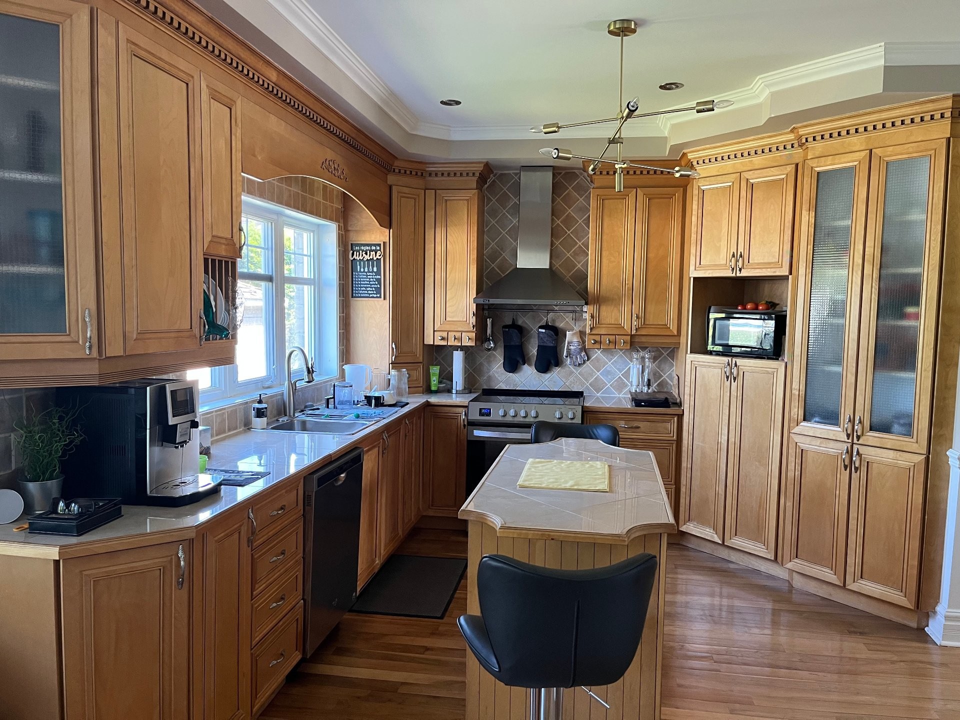 









50


Rue Gabrielle-Roy

,
Notre-Dame-de-l'Île-Perrot,




QC
J7W1L1

