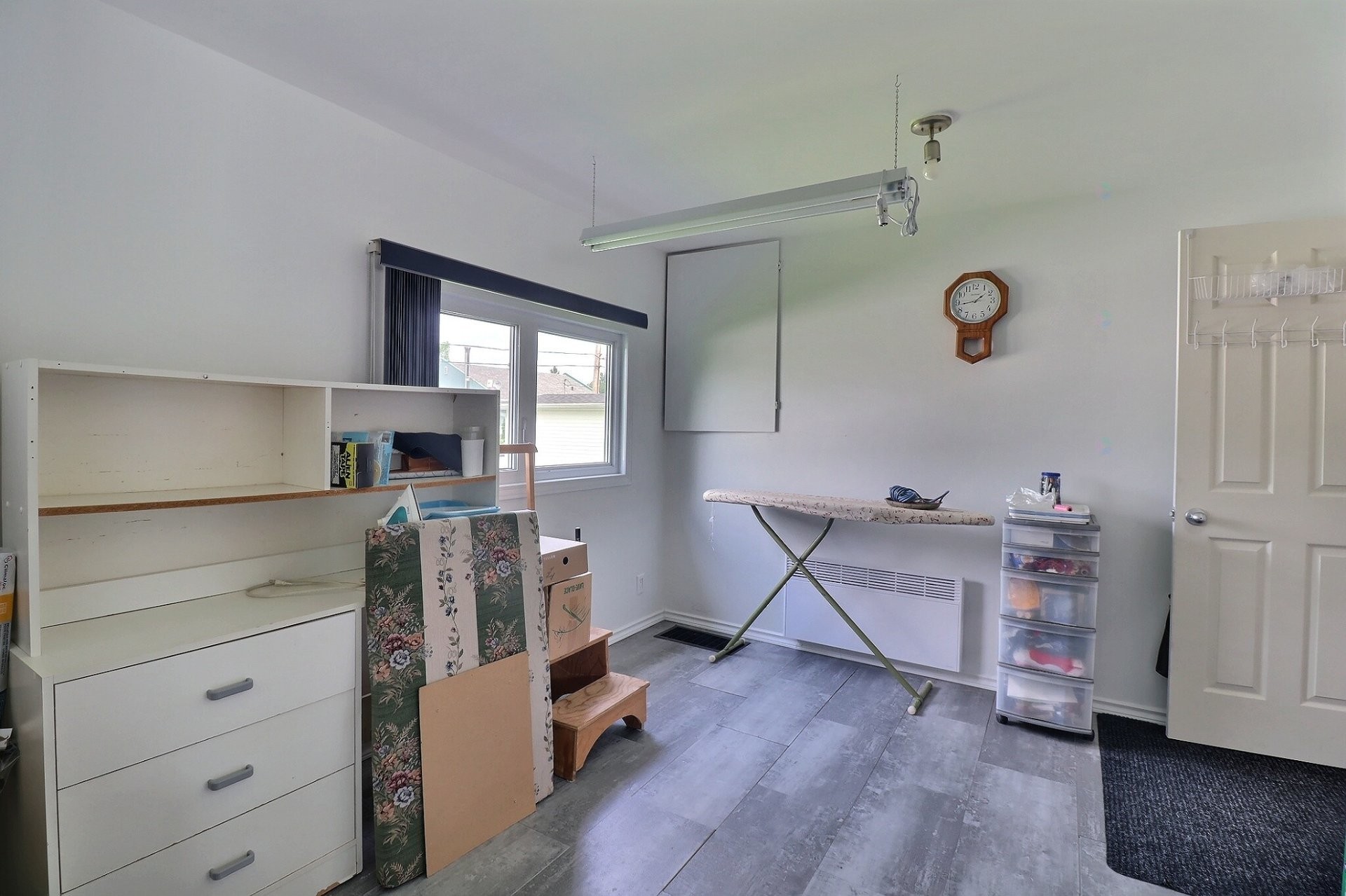 









1985


Rue des Tulipes

,
Saguenay (Chicoutimi),




QC
G7H7T3

