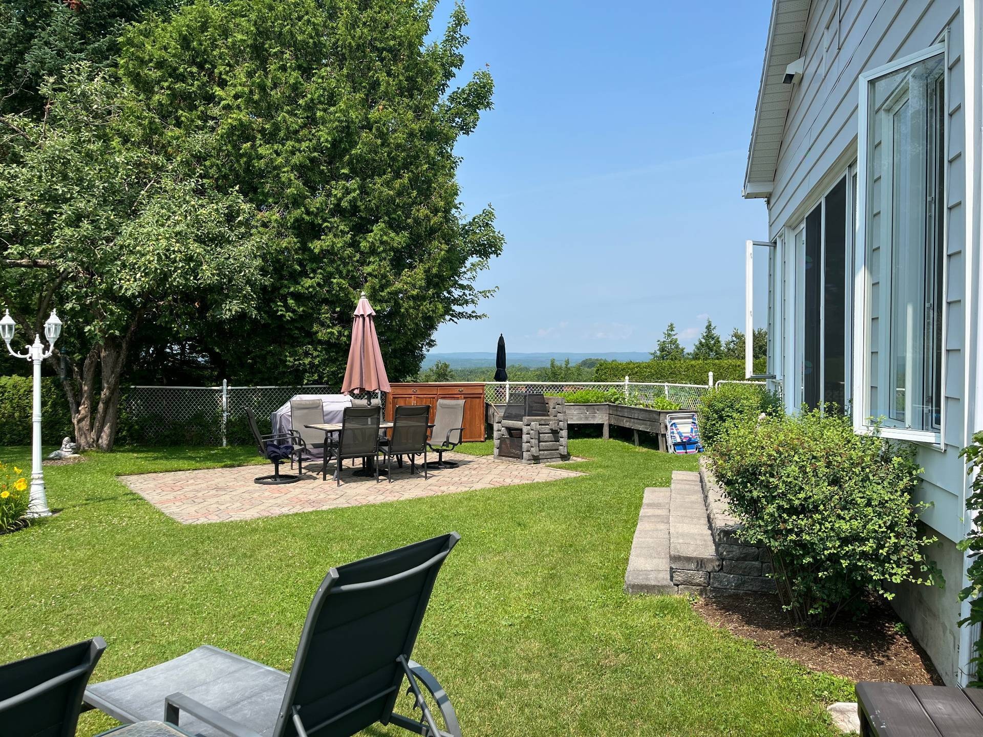 









621


Boul. Robitaille

,
Notre-Dame-du-Mont-Carmel,




QC
G0X3J0

