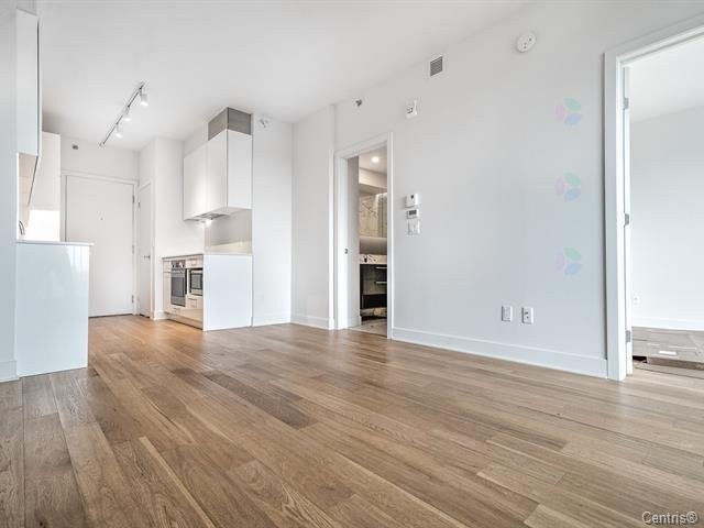 









2020


Boul. René-Lévesque O.

, 712,
Montréal (Ville-Marie),




QC
H3H0B4

