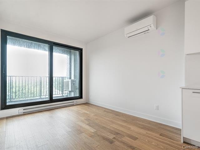 









2020


Boul. René-Lévesque O.

, 712,
Montréal (Ville-Marie),




QC
H3H0B4

