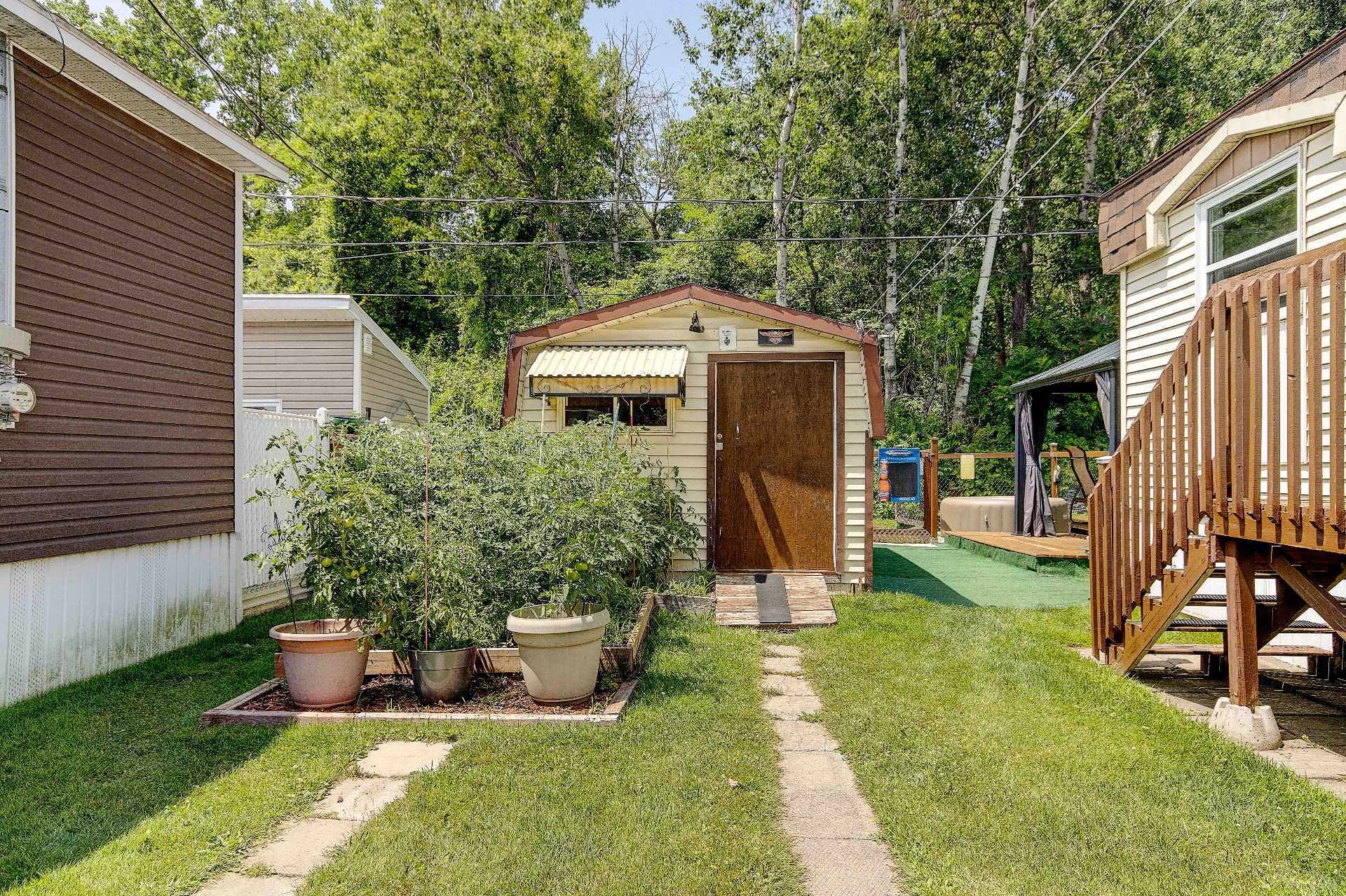 









3950


Boul. Sir-Wilfrid-Laurier

, 300,
Longueuil (Saint-Hubert),




QC
J3Y5Y9

