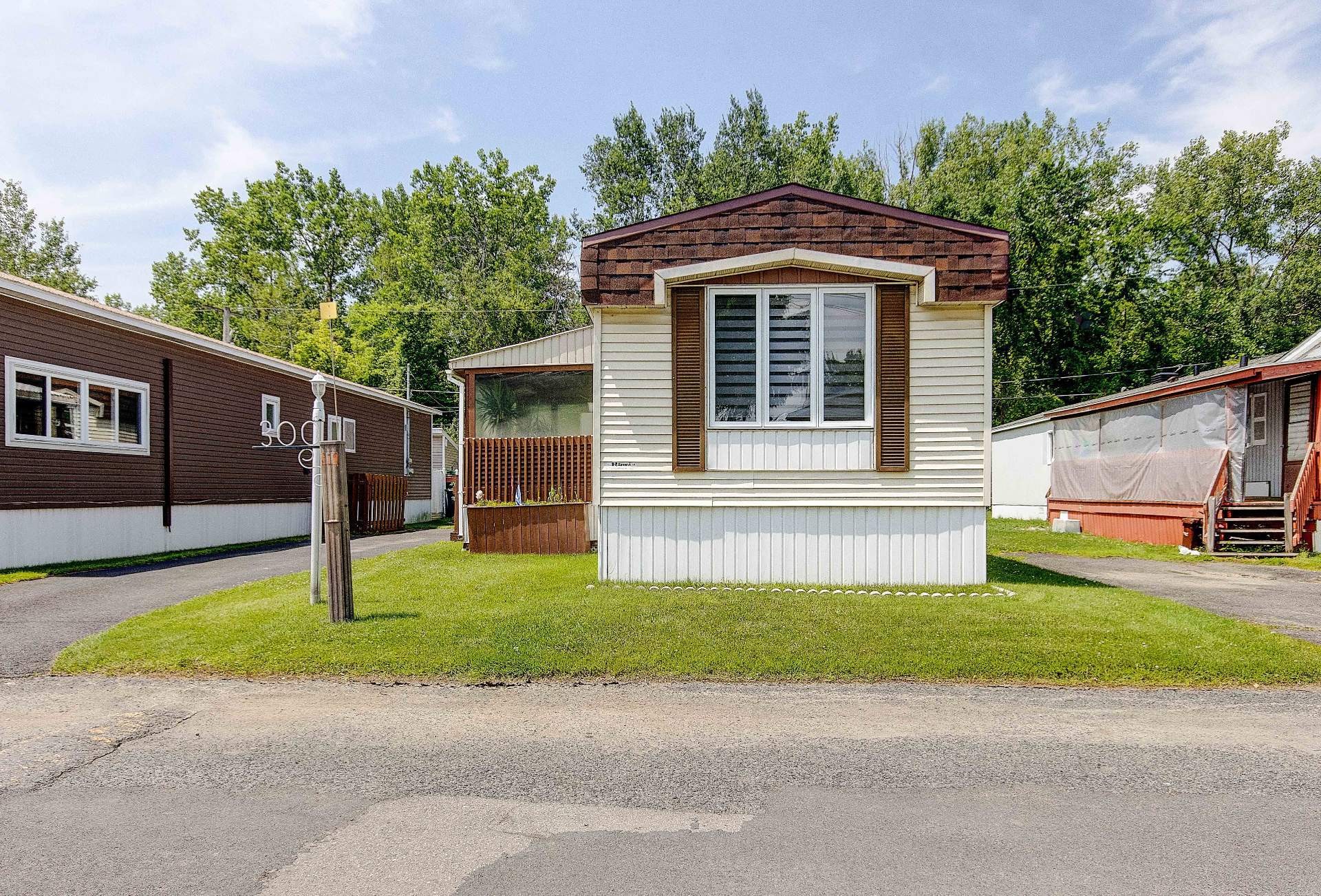 









3950


Boul. Sir-Wilfrid-Laurier

, 300,
Longueuil (Saint-Hubert),




QC
J3Y5Y9

