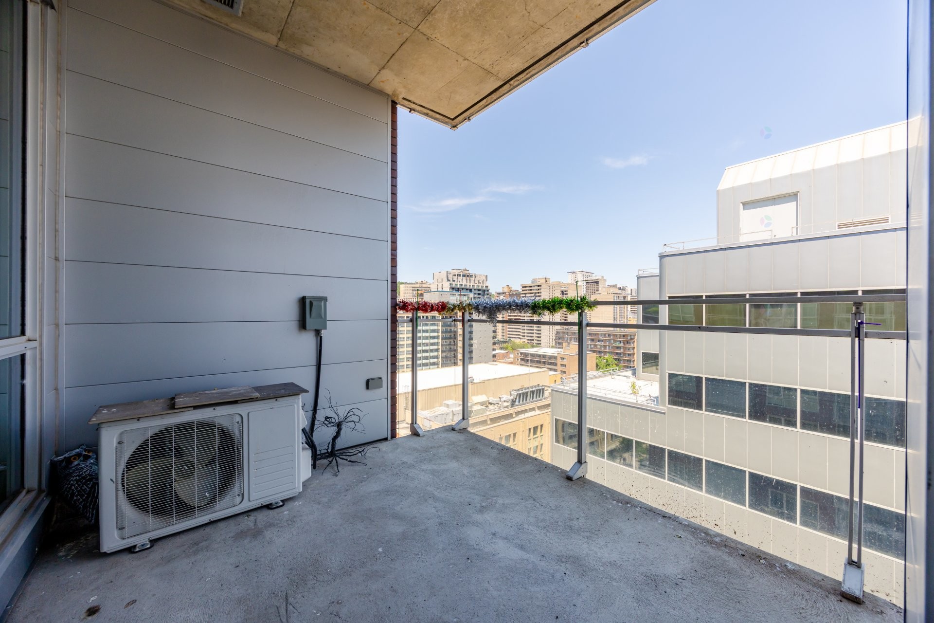 









2117


Rue Tupper

, 1405,
Montréal (Ville-Marie),




QC
H3H0B2


