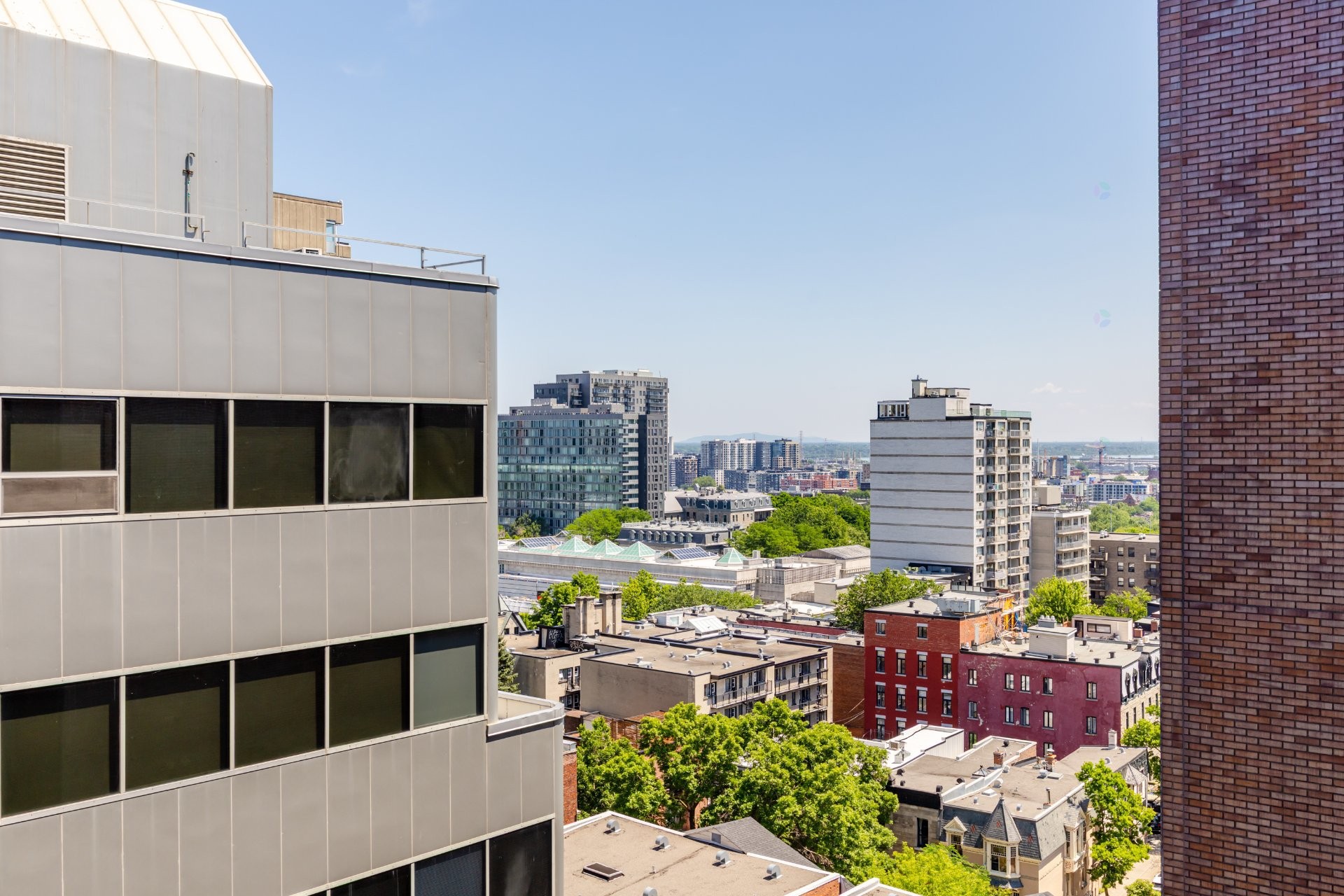 









2117


Rue Tupper

, 1405,
Montréal (Ville-Marie),




QC
H3H0B2

