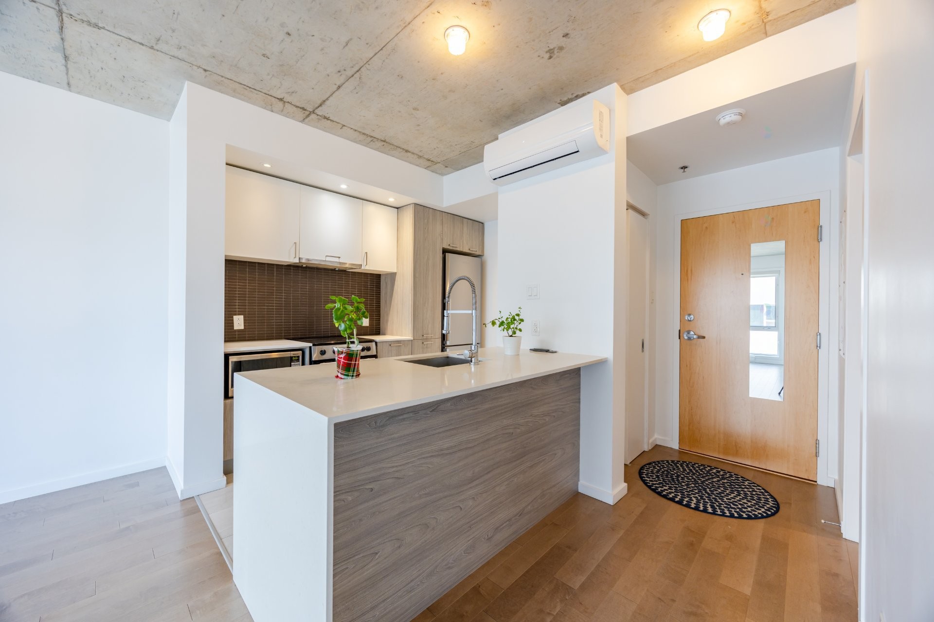 









2117


Rue Tupper

, 1405,
Montréal (Ville-Marie),




QC
H3H0B2

