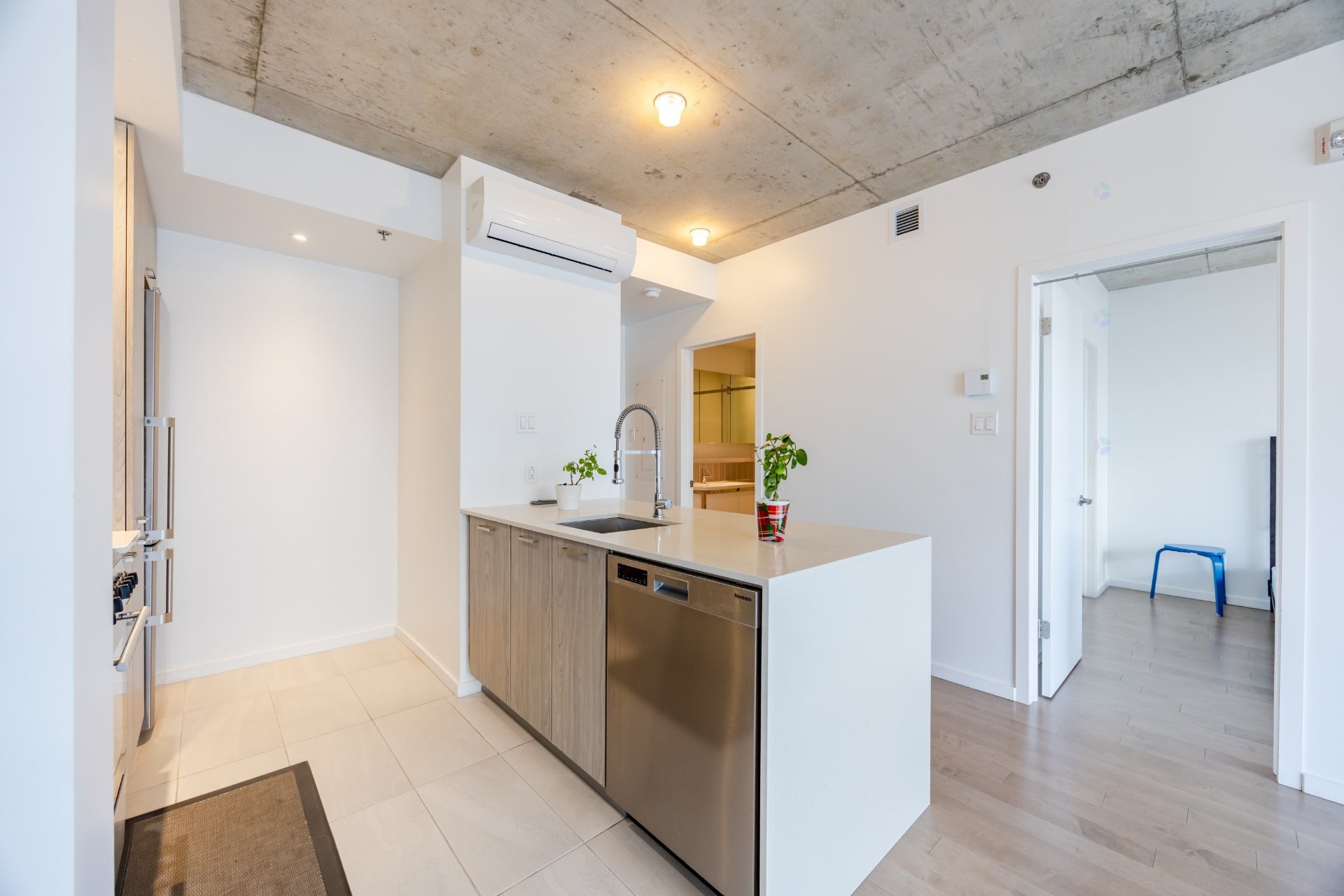 









2117


Rue Tupper

, 1405,
Montréal (Ville-Marie),




QC
H3H0B2

