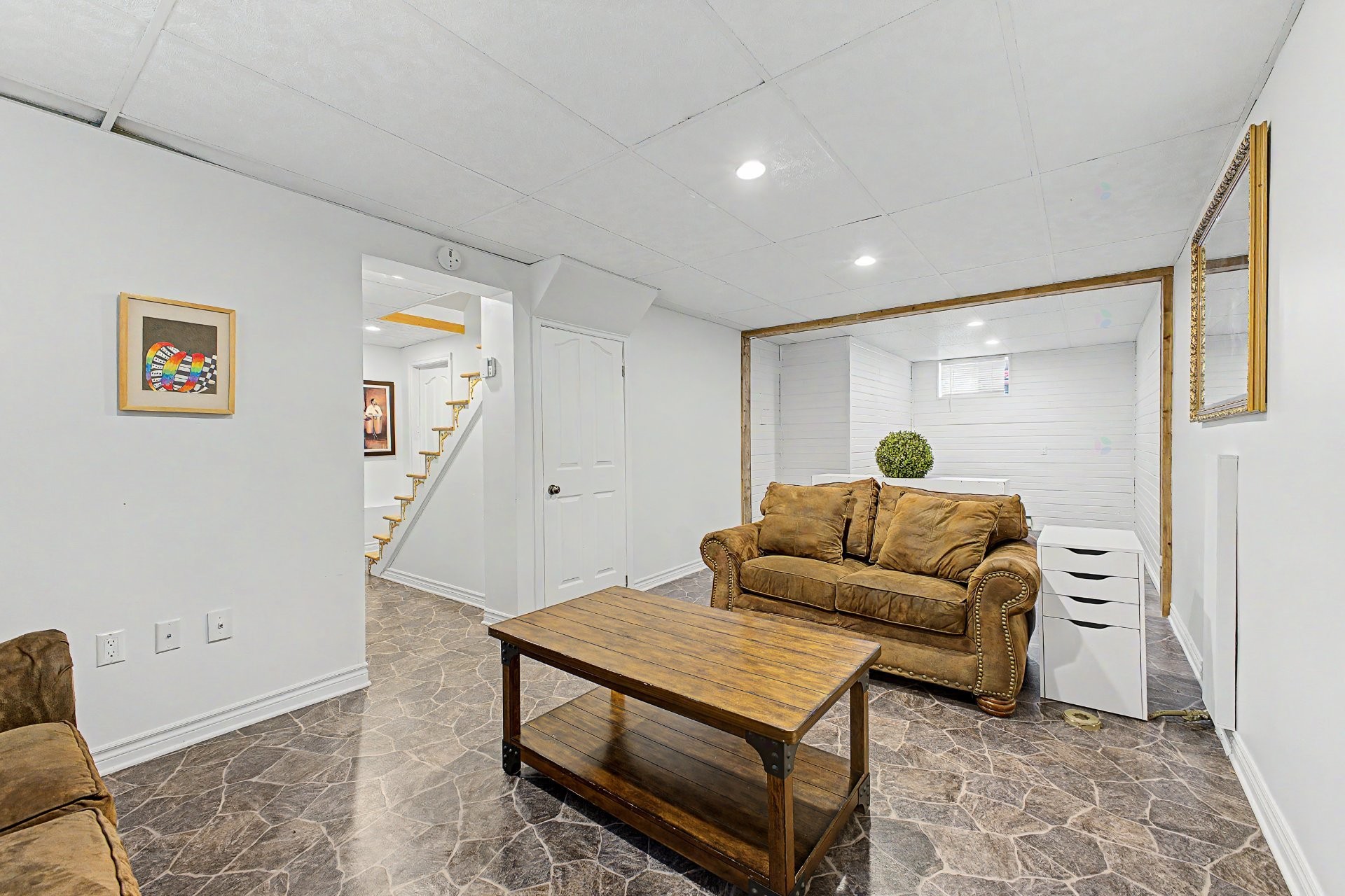 









21


Rue du Belvédère

,
Sainte-Julie,




QC
J3E3M4

