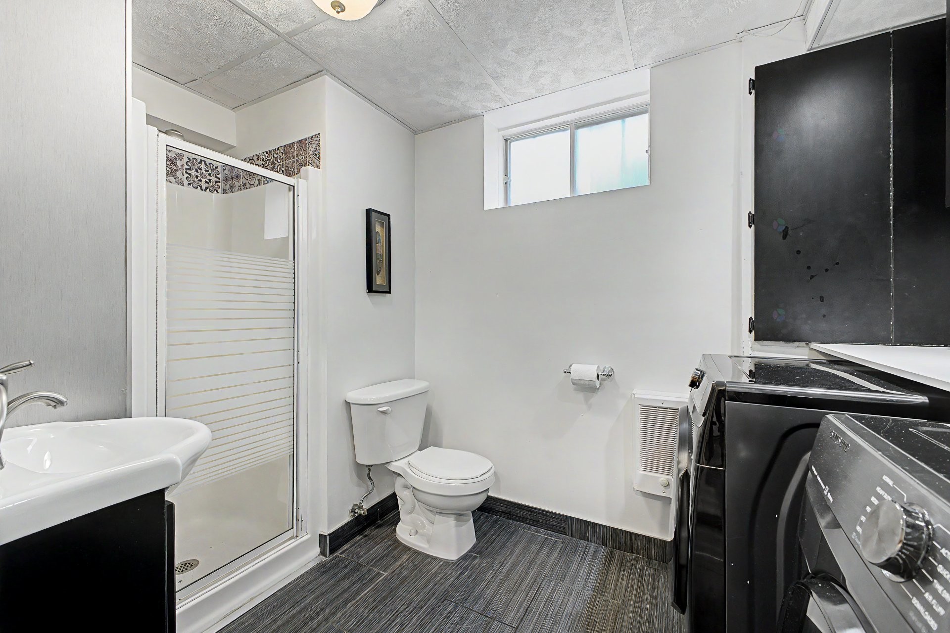 









21


Rue du Belvédère

,
Sainte-Julie,




QC
J3E3M4

