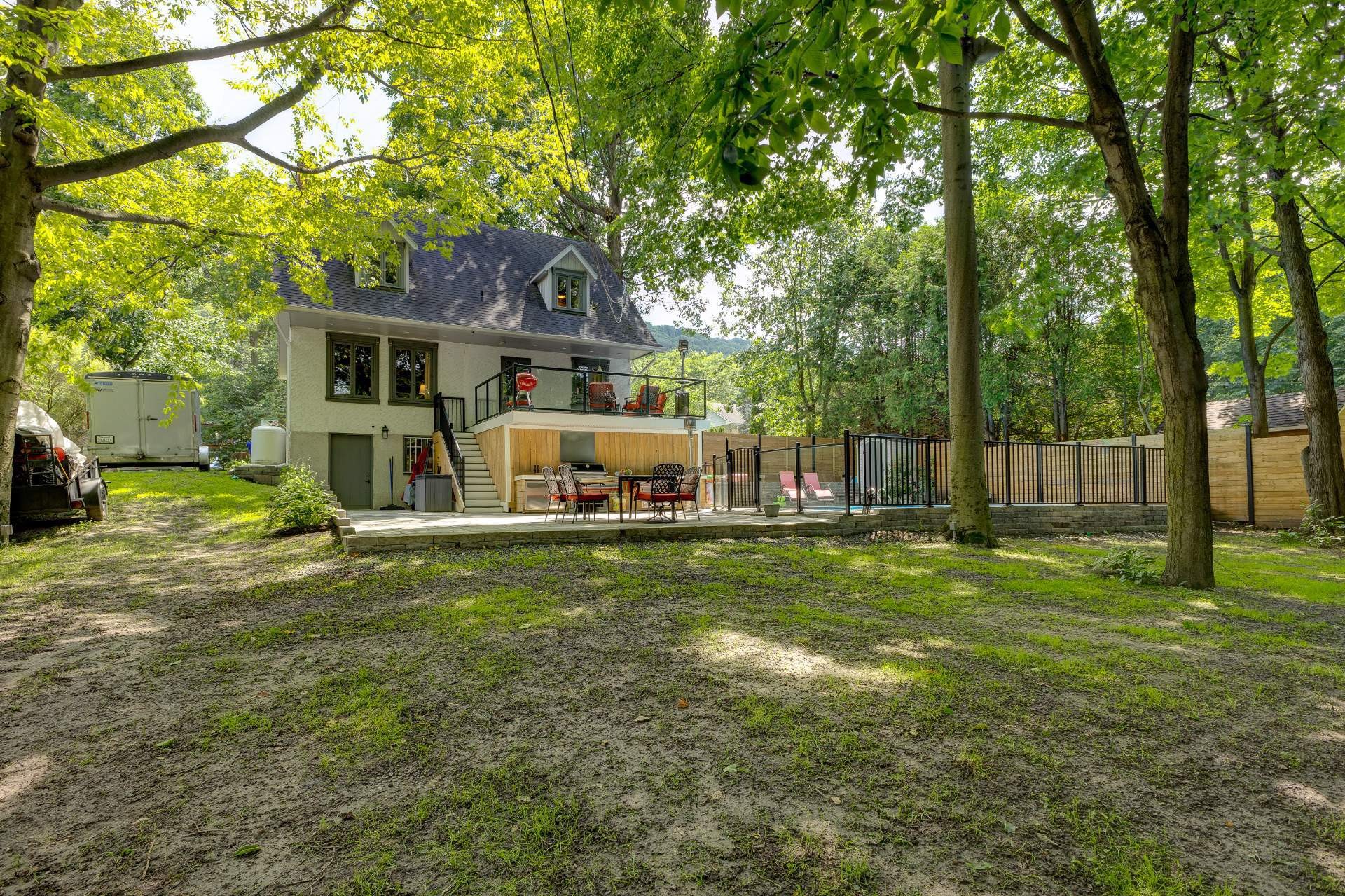 









21


Rue du Belvédère

,
Sainte-Julie,




QC
J3E3M4

