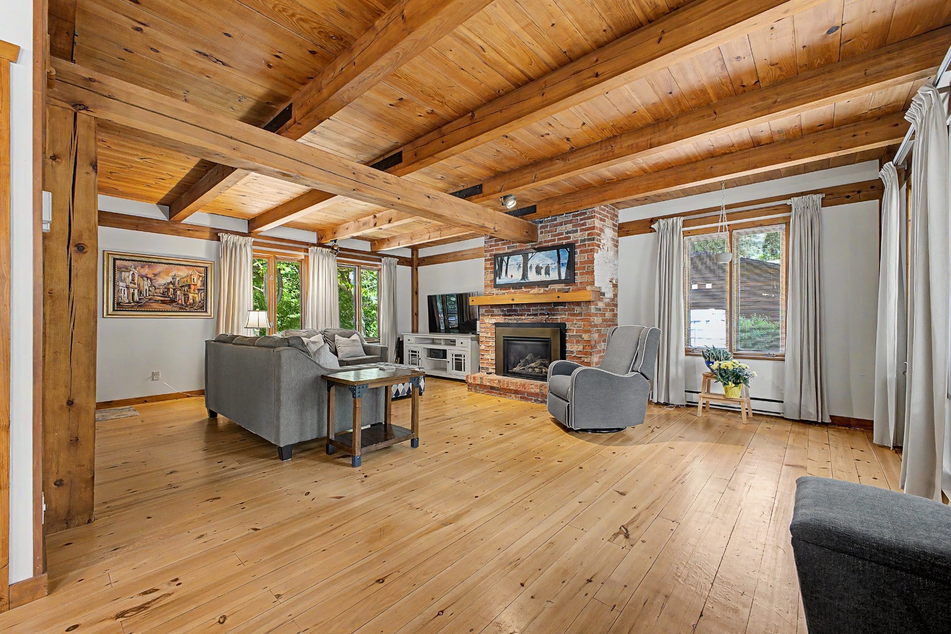 









21


Rue du Belvédère

,
Sainte-Julie,




QC
J3E3M4

