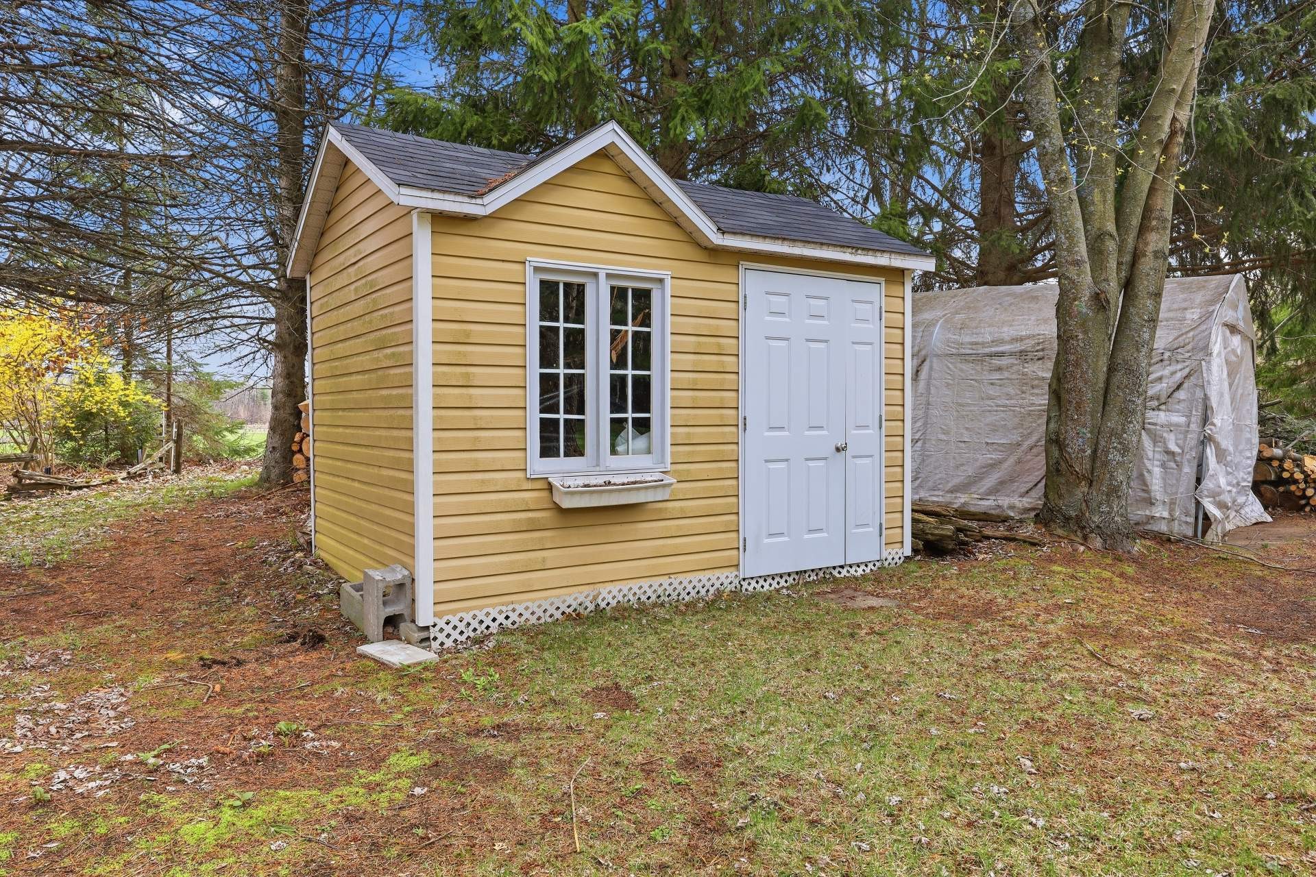 









1805


Ch. des Patriotes

,
Saint-Ours,




QC
J0G1P0

