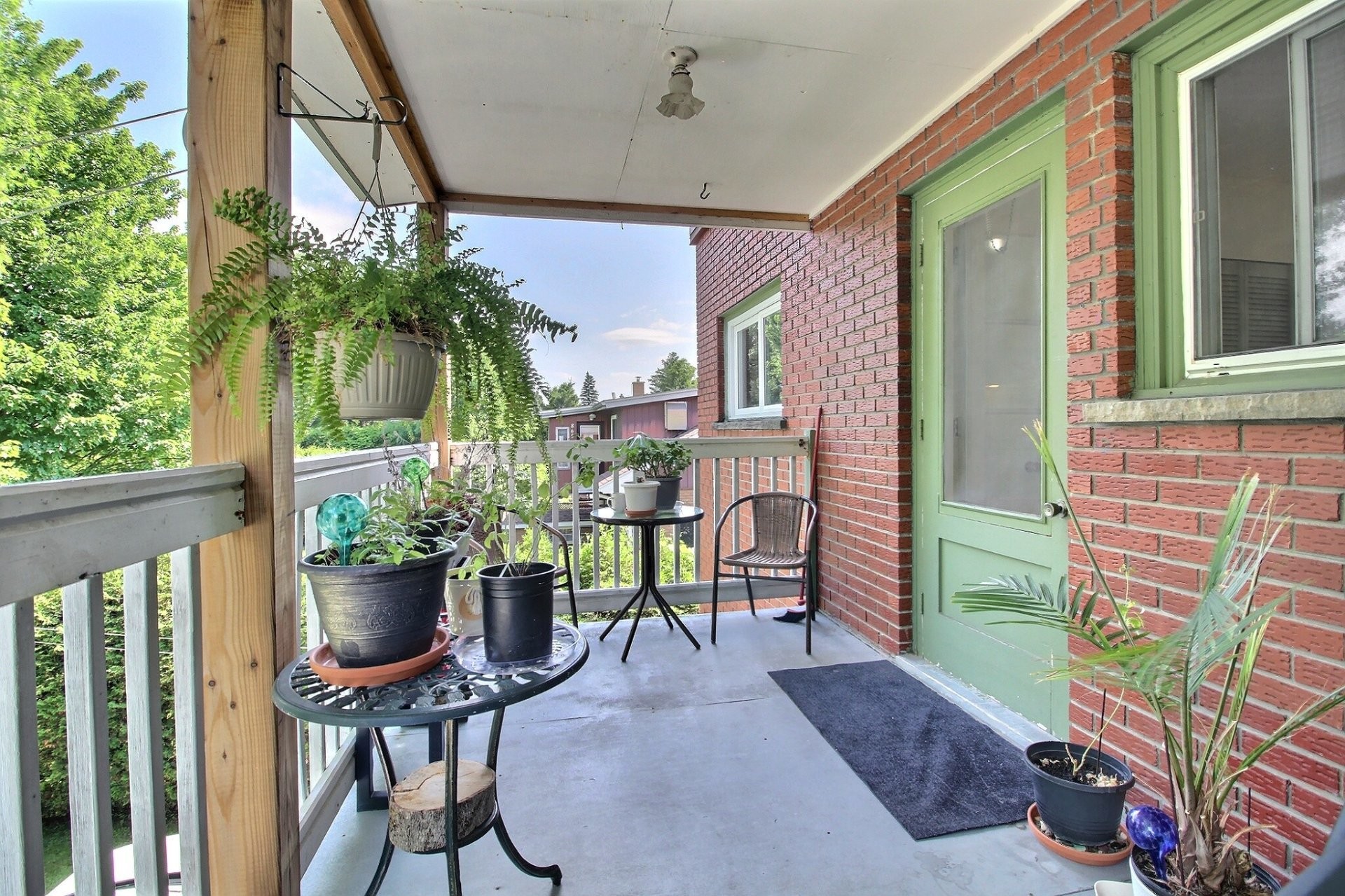 









851

 - 857


Rue Didace

,
Magog,




QC
J1X2P6


