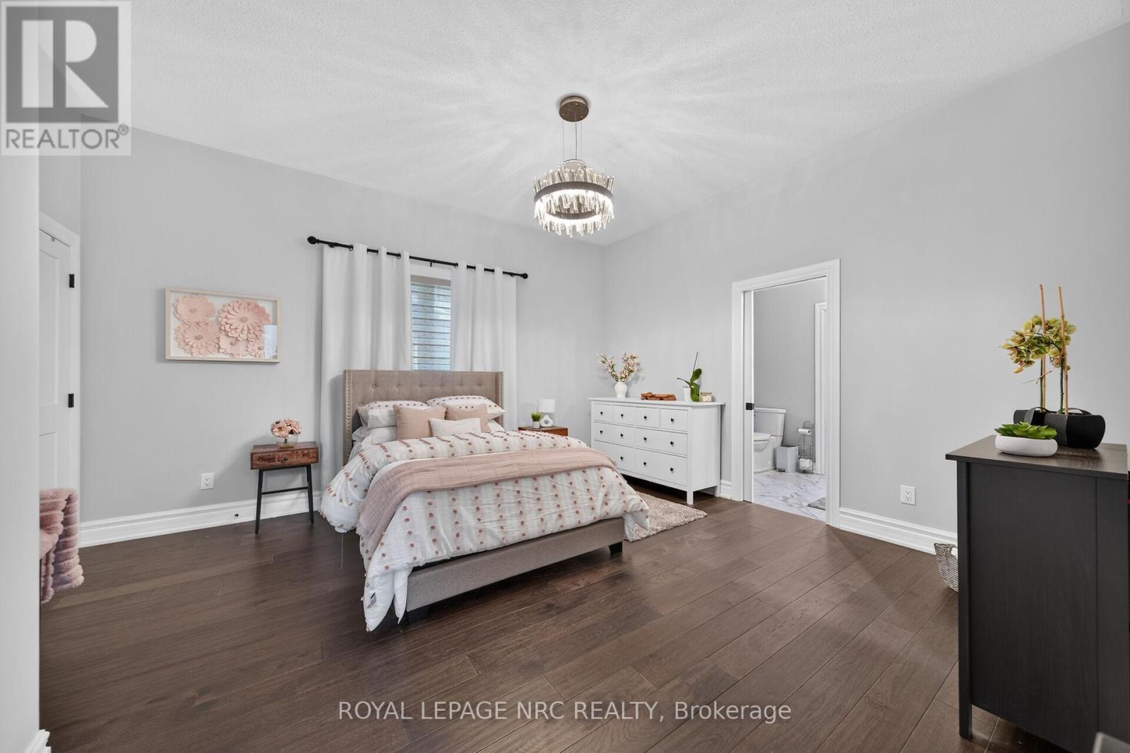 












410 KINGSWAY ROAD

,
Welland (Dain City),




Ontario
L3B6A8

