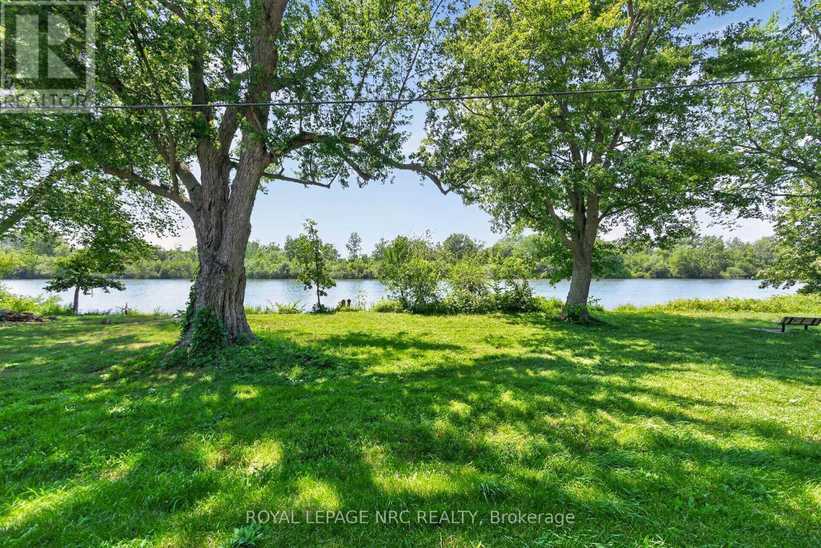 












410 KINGSWAY ROAD

,
Welland (Dain City),




Ontario
L3B6A8

