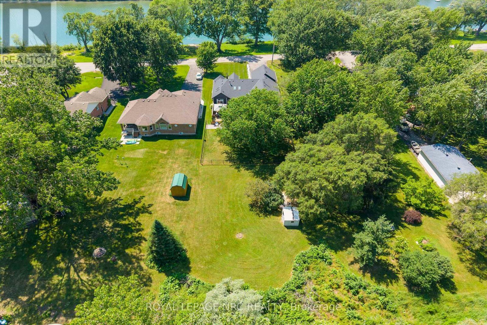 












410 KINGSWAY ROAD

,
Welland (Dain City),




Ontario
L3B6A8

