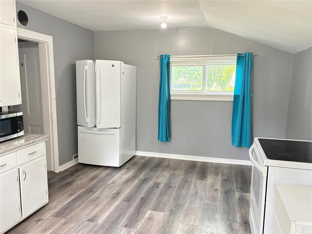 












264 South Railway Avenue

,
Miniota,




Manitoba
R0M0C0

