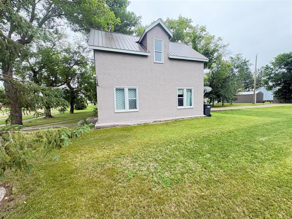 












264 South Railway Avenue

,
Miniota,




Manitoba
R0M0C0

