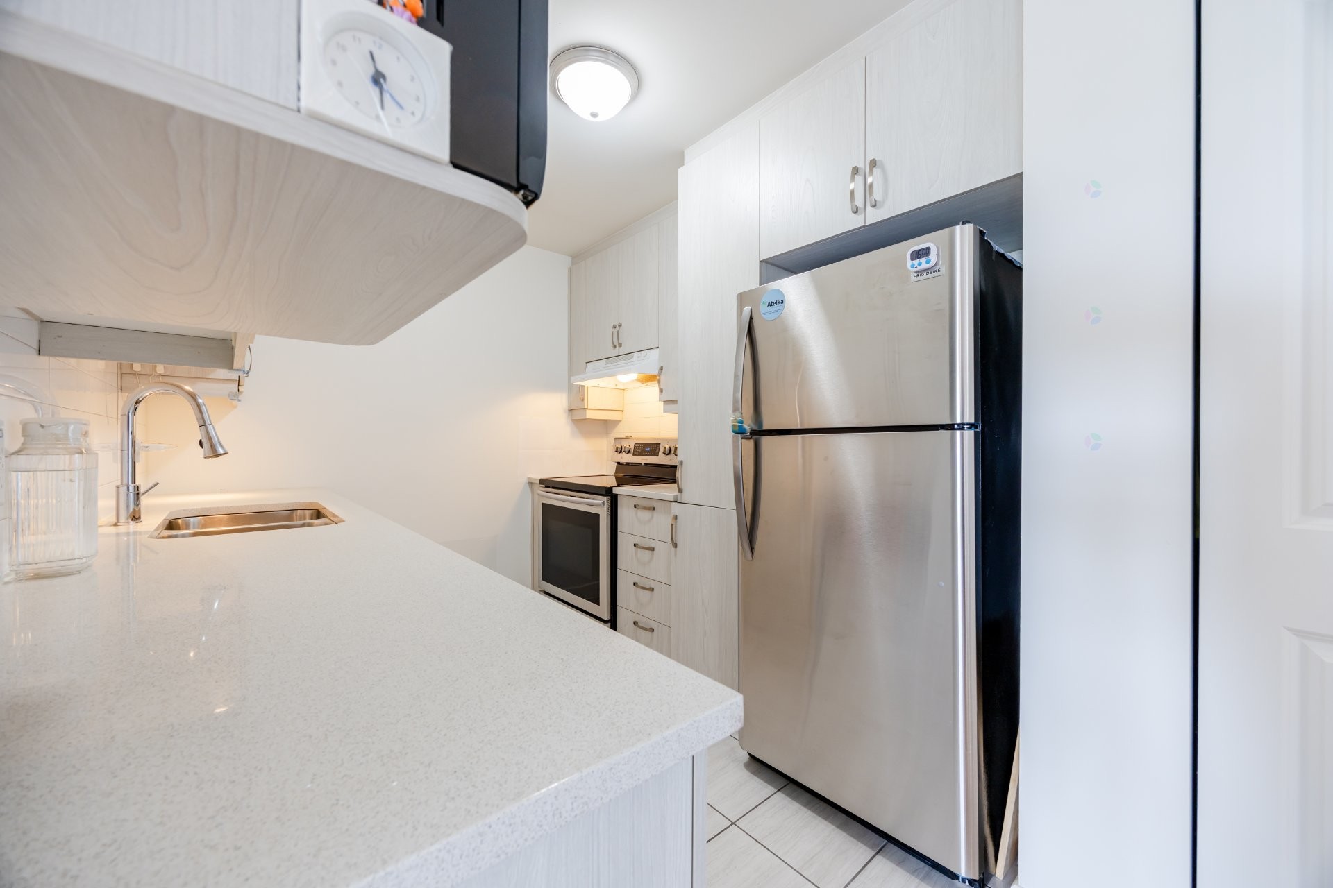 









1601


Rue Viola-Desmond

, 623,
Montréal (LaSalle),




QC
H8N0G2

