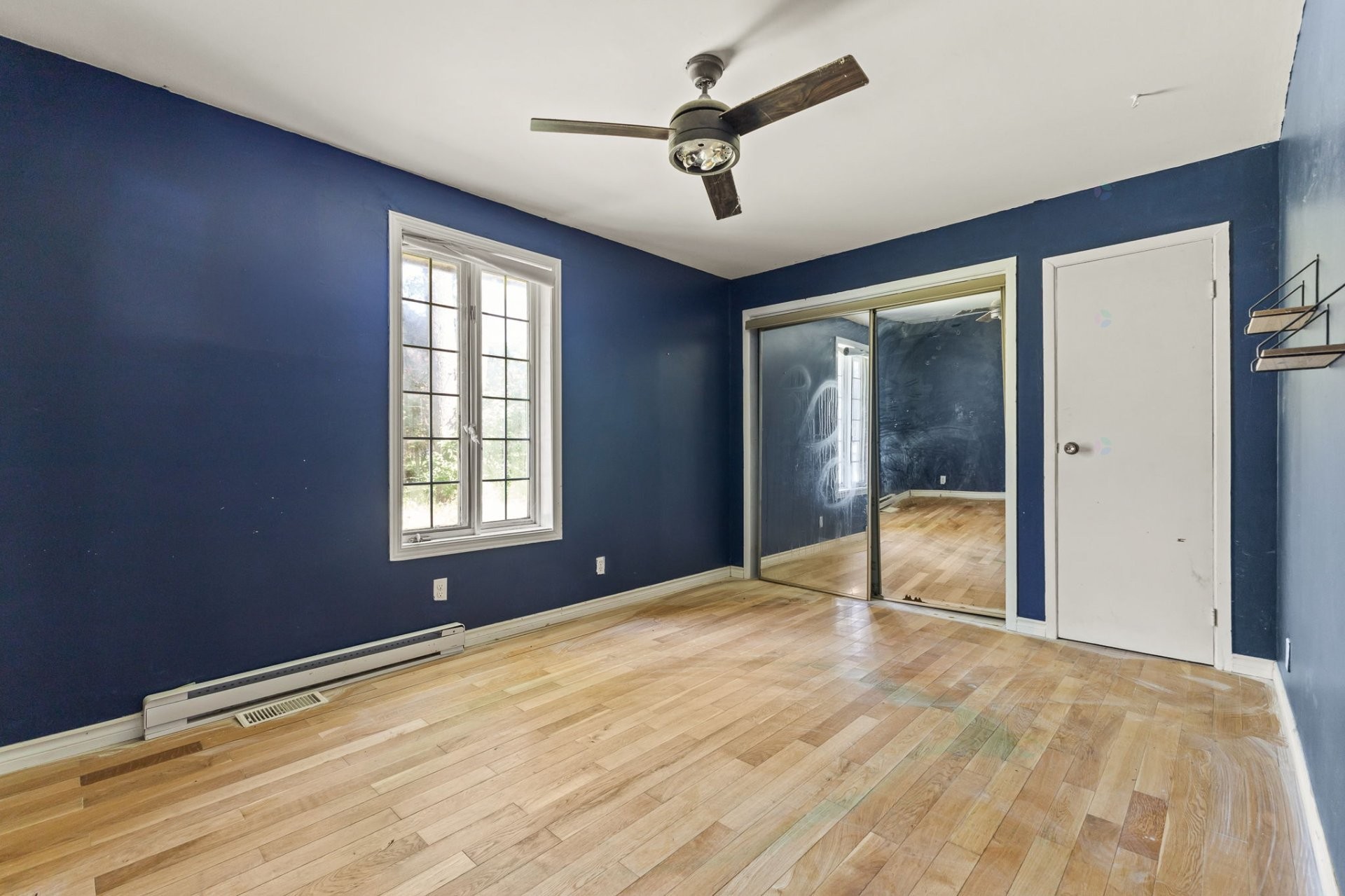 









100


Av. des Tourterelles

,
Pontiac,




QC
J0X2G0

