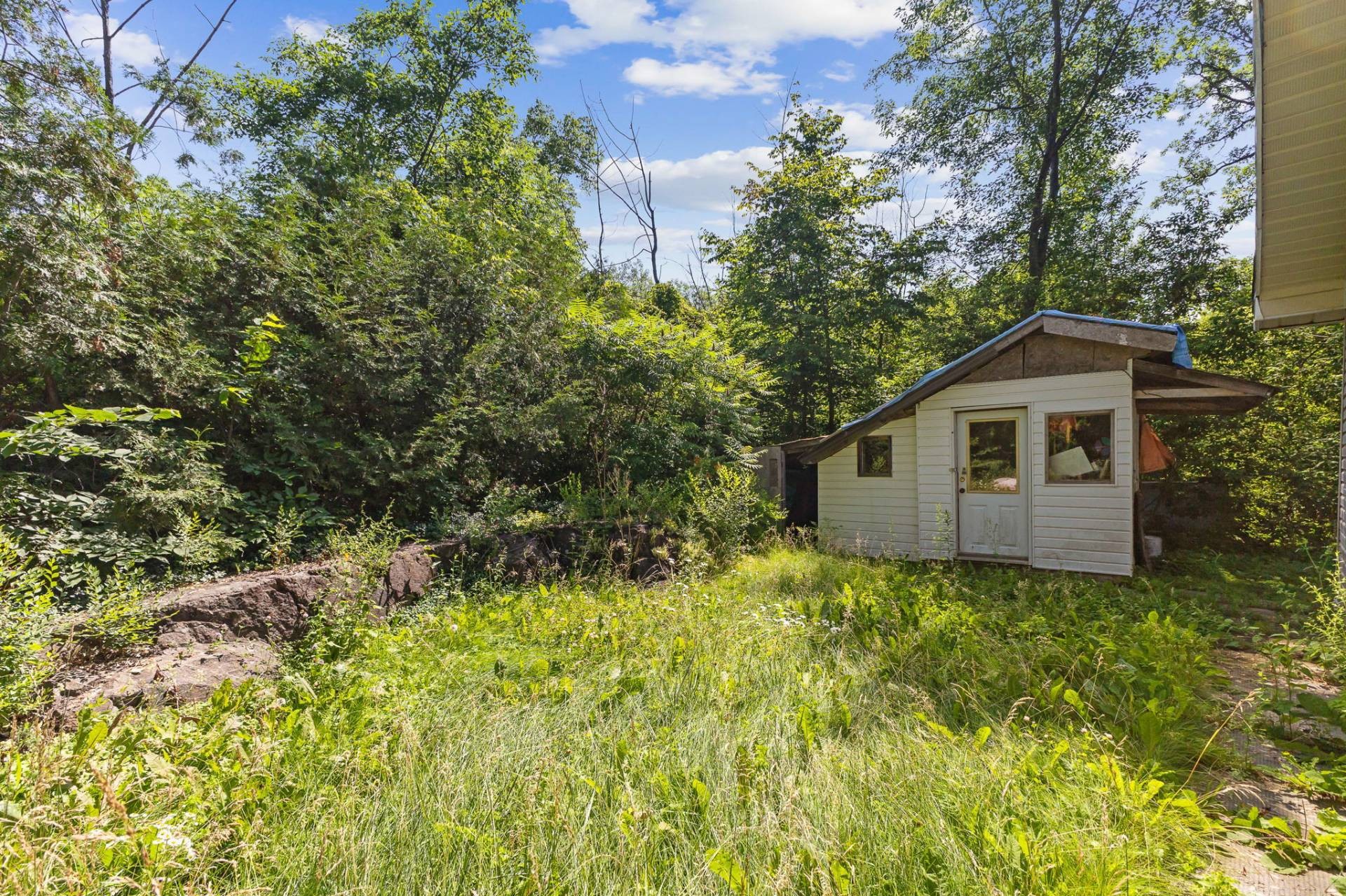









100


Av. des Tourterelles

,
Pontiac,




QC
J0X2G0

