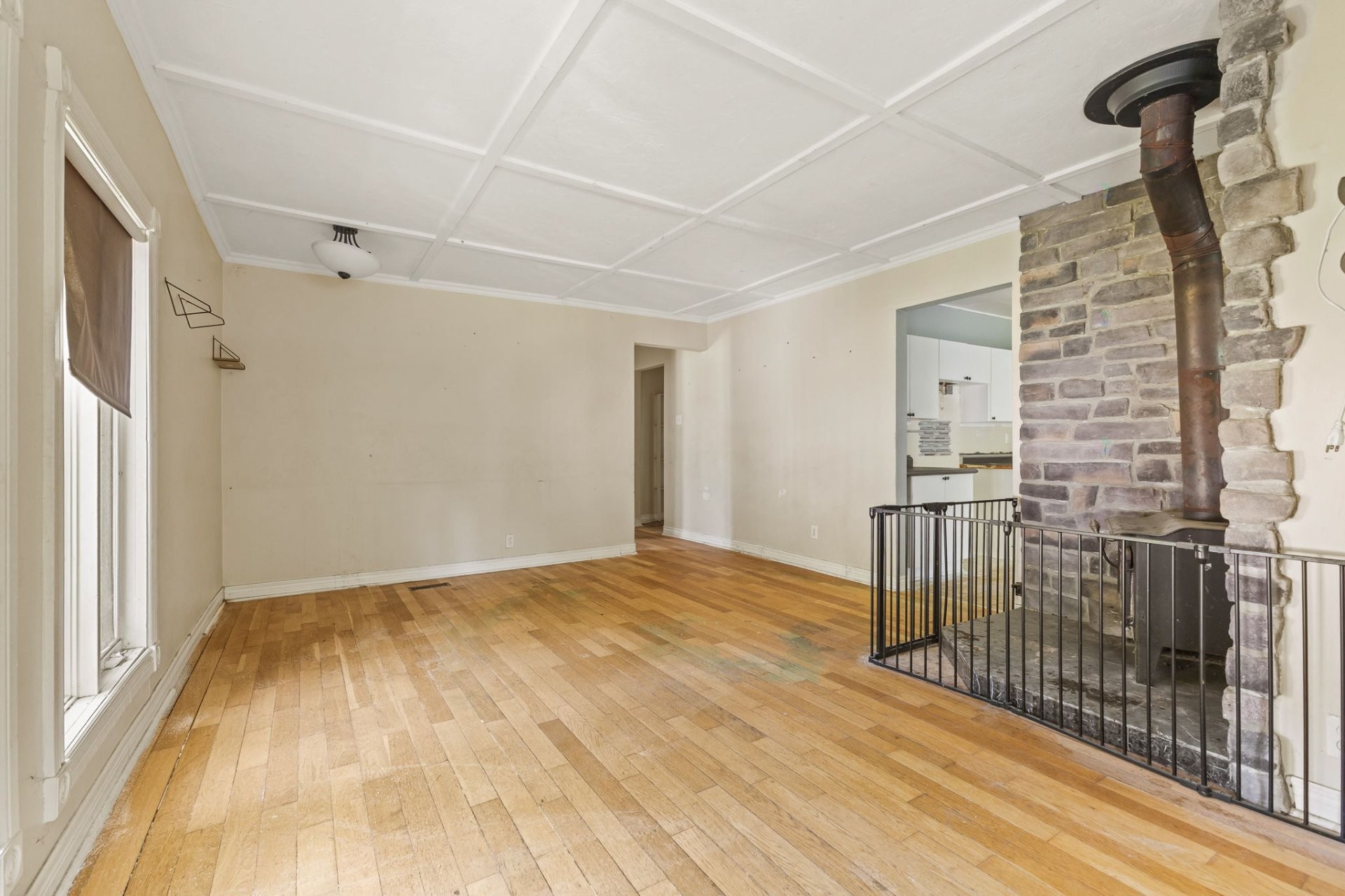 









100


Av. des Tourterelles

,
Pontiac,




QC
J0X2G0

