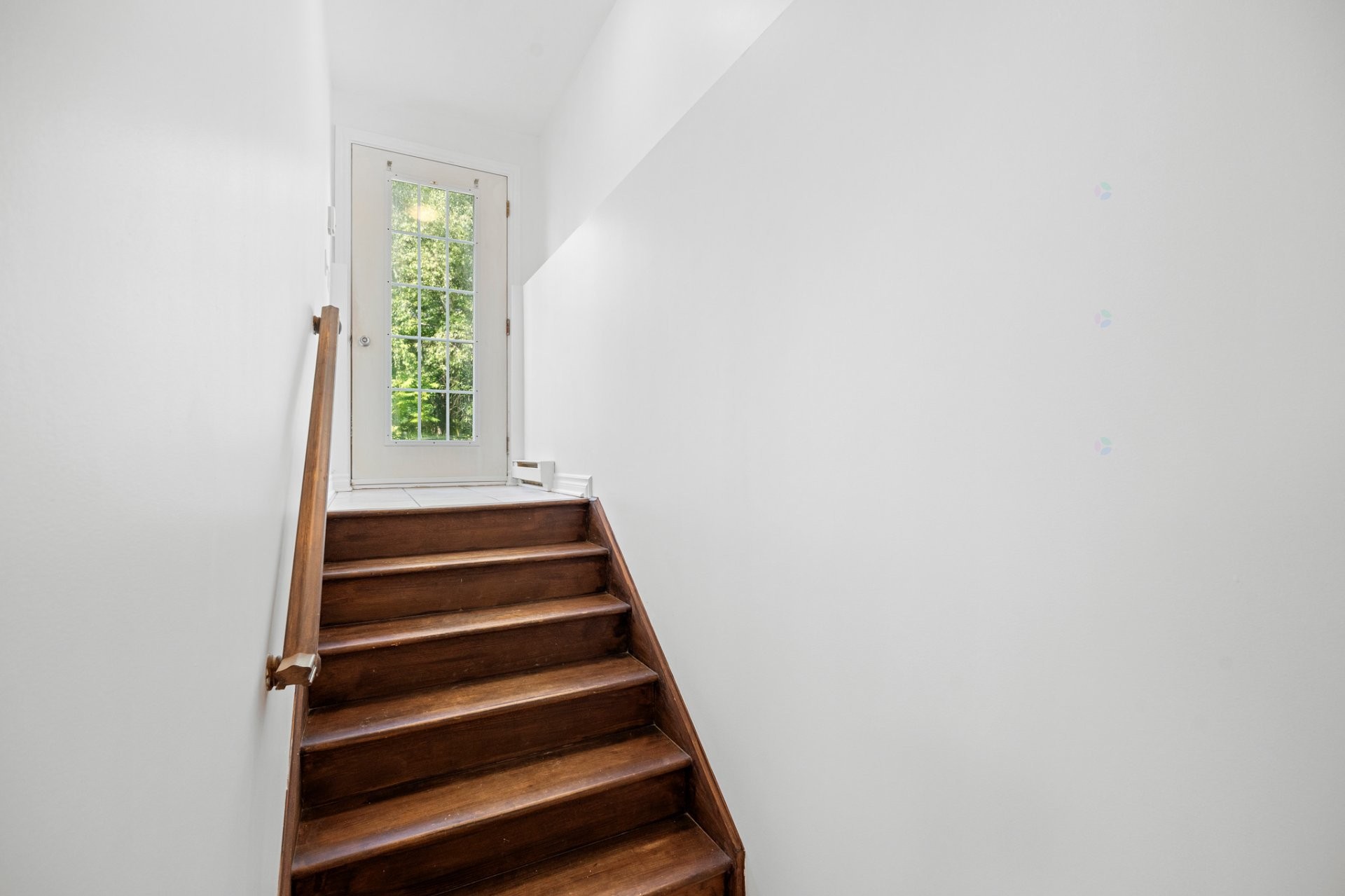 









101

 - 101A


Rue Cynthia

,
Sainte-Sophie,




QC
J5J1V8

