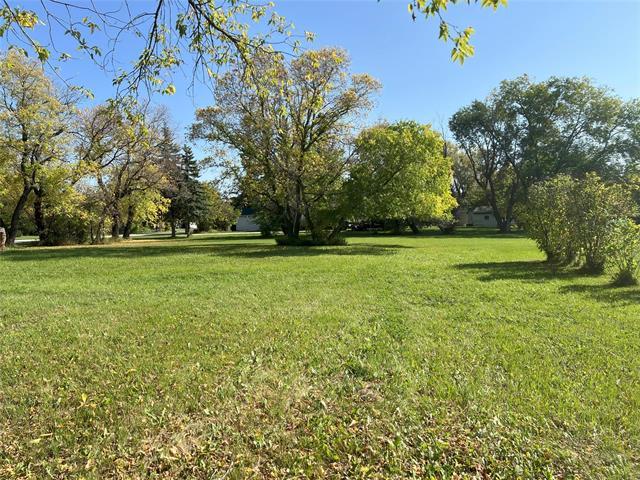 









9


Mary

AVE,
Gunton,







MB
R0C 1H0

