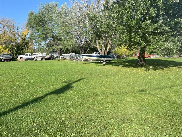 









9


Mary

AVE,
Gunton,







MB
R0C 1H0

