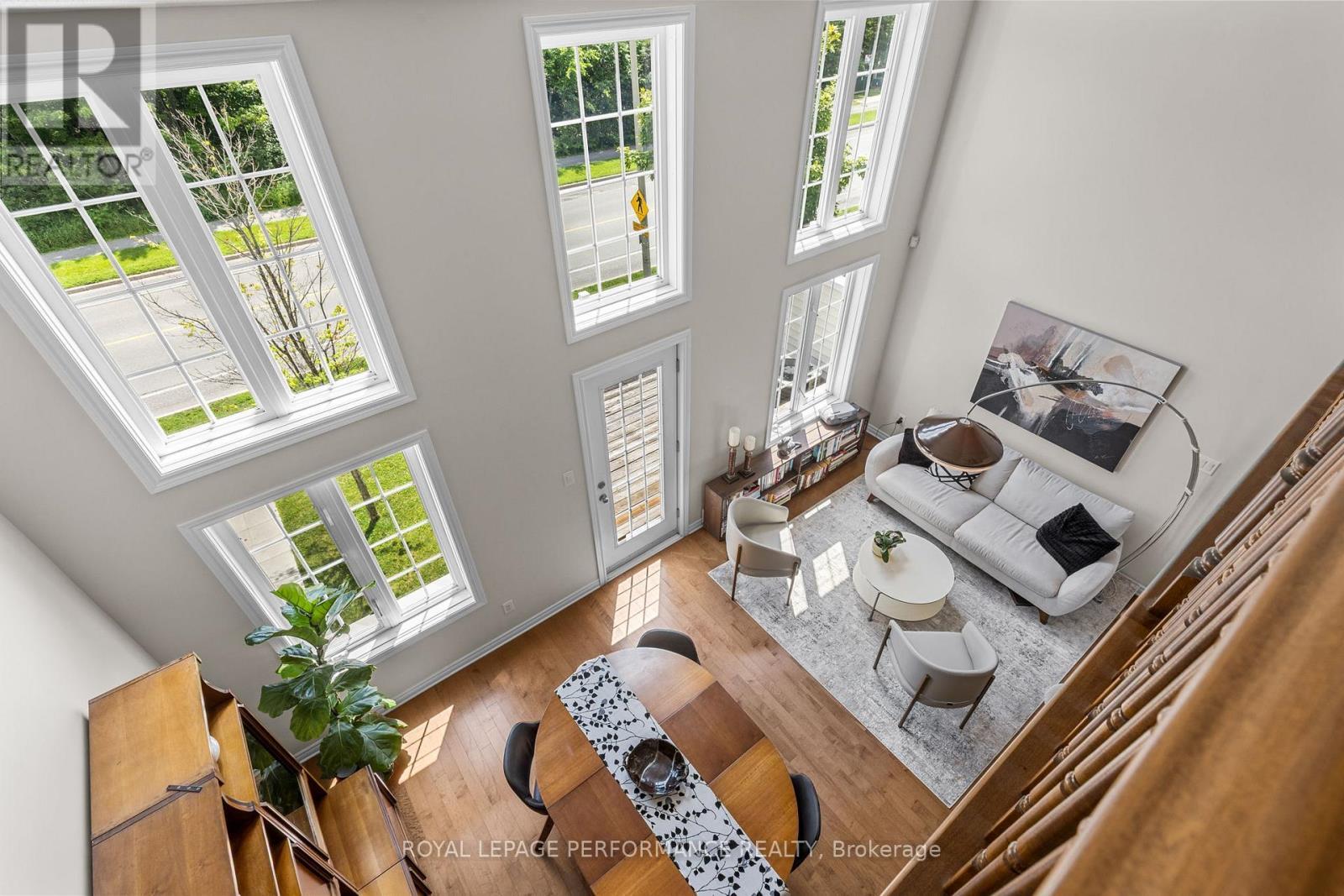 












80A STONEHAVEN DRIVE

,
Ottawa,




Ontario
K2M0C1

