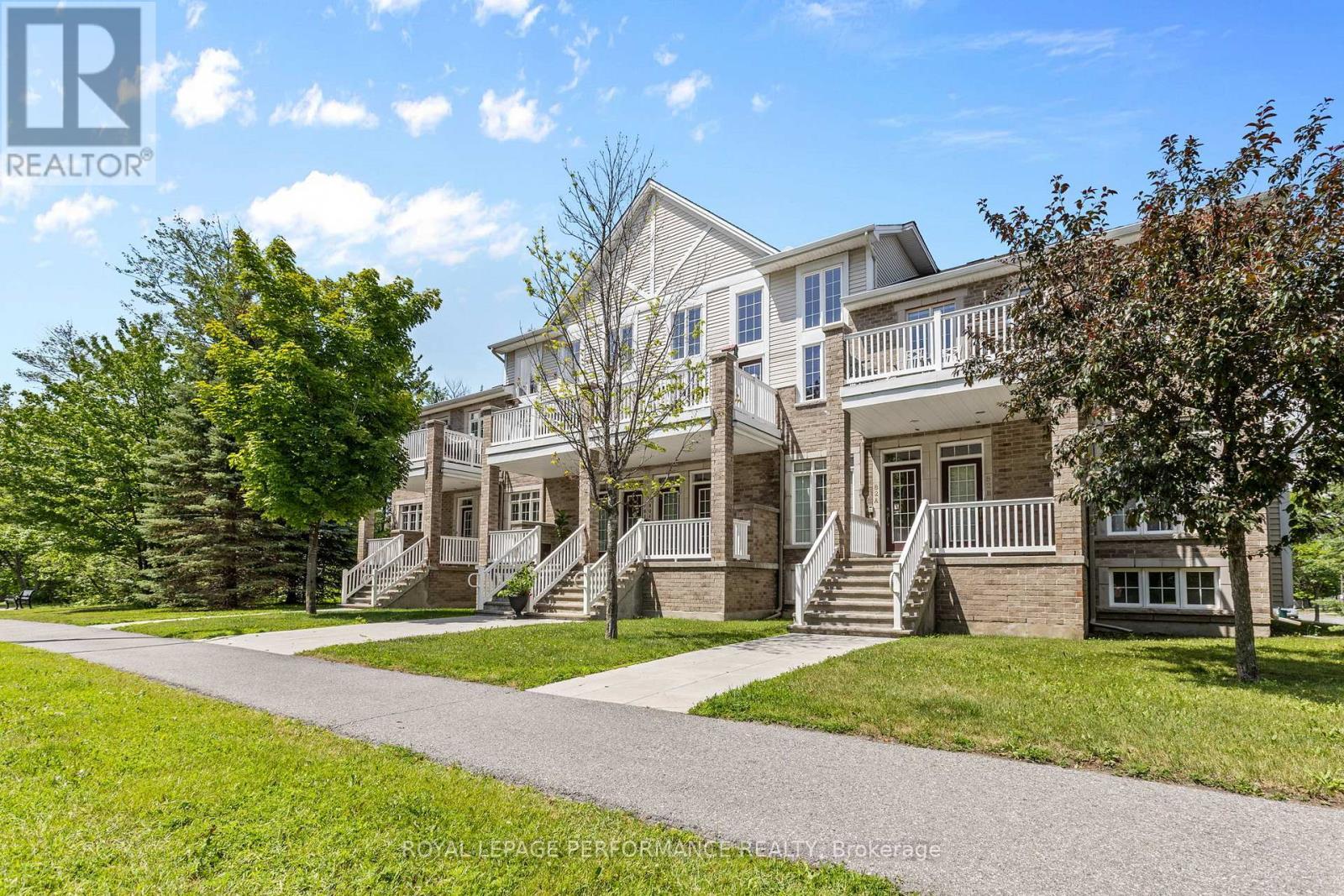 












80A STONEHAVEN DRIVE

,
Ottawa,




Ontario
K2M0C1

