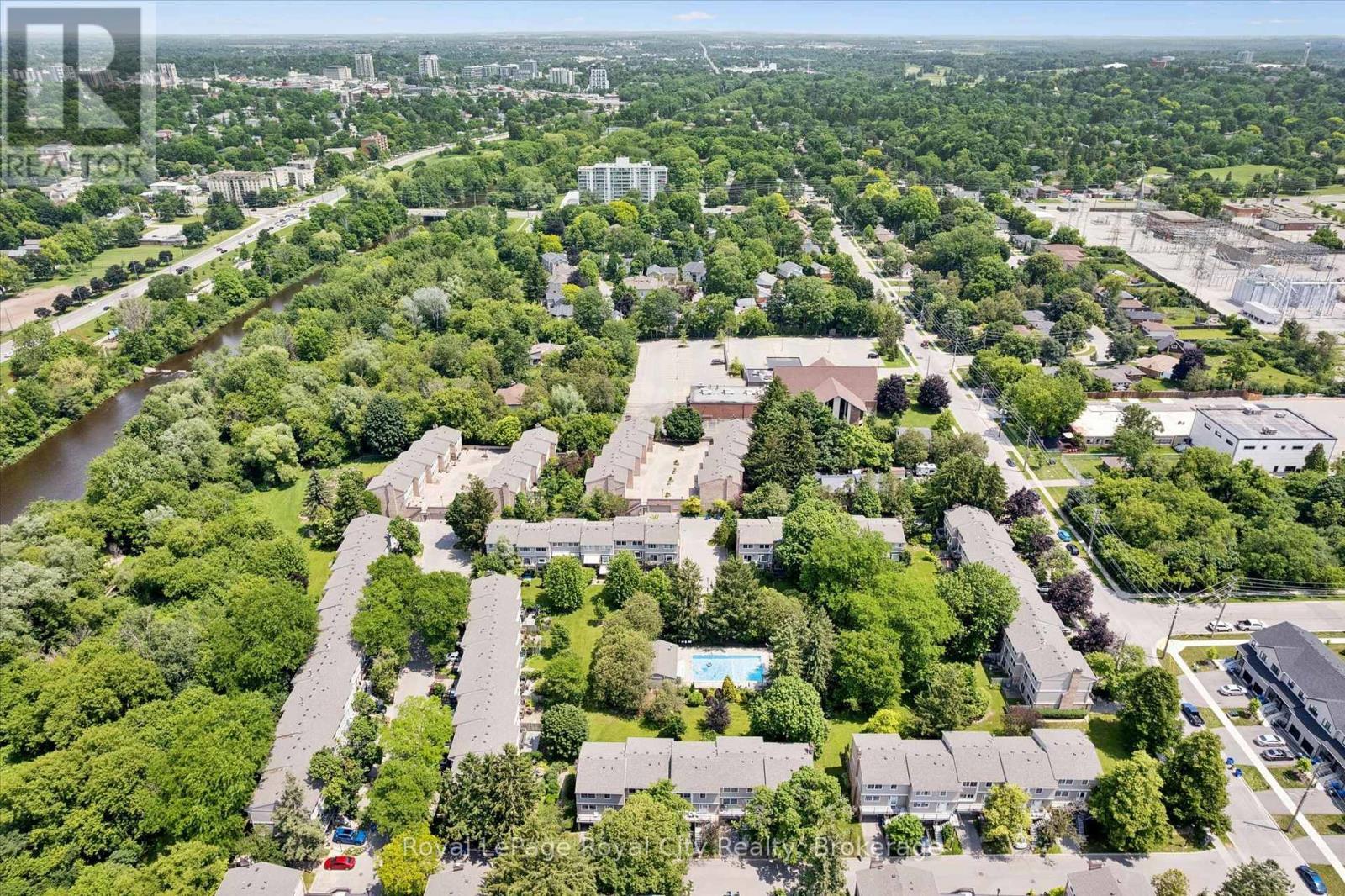 












149 - 295 WATER STREET

,
Guelph (Dovercliffe Park/Old University),




Ontario
N1G2X5


