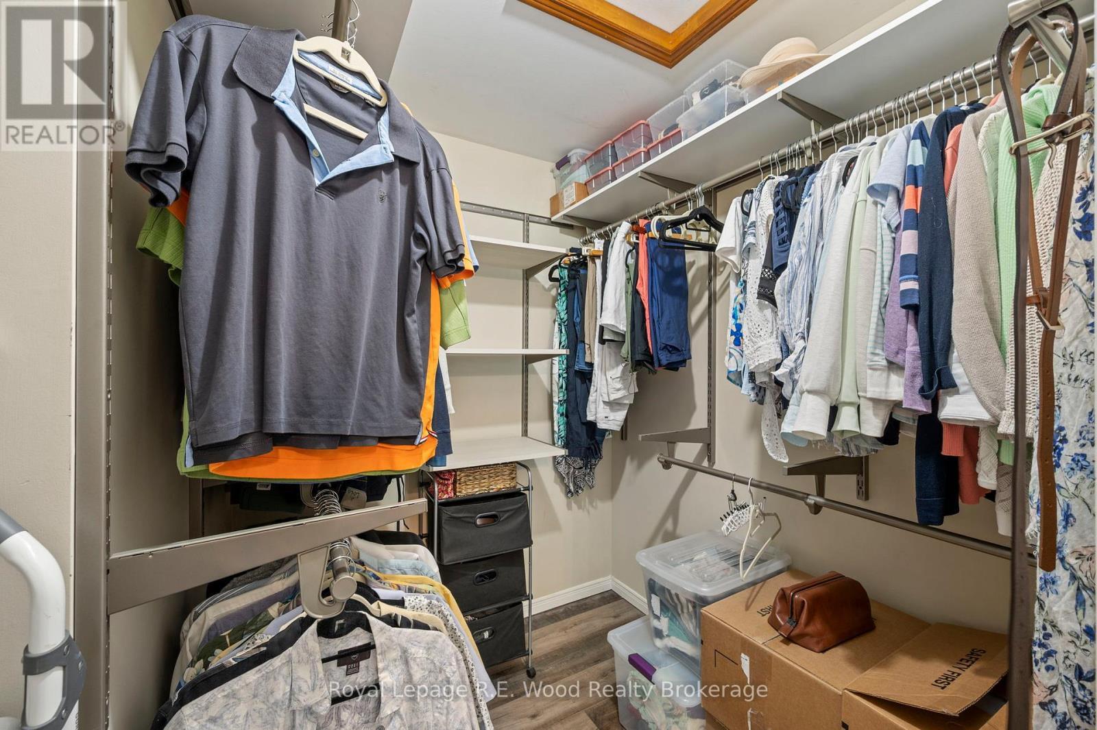 












117 ALLEN STREET

,
Tillsonburg,




Ontario
N4G5J9

