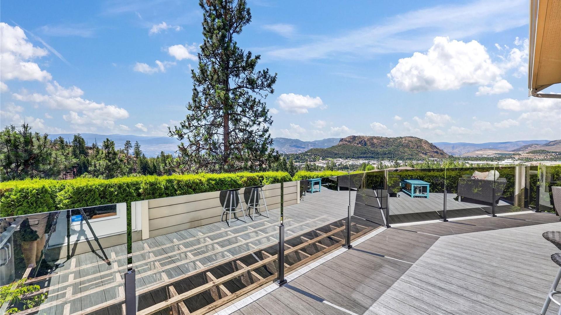 









1124


Peak Point

Drive,
West Kelowna,




BC
V1Z 4A9

