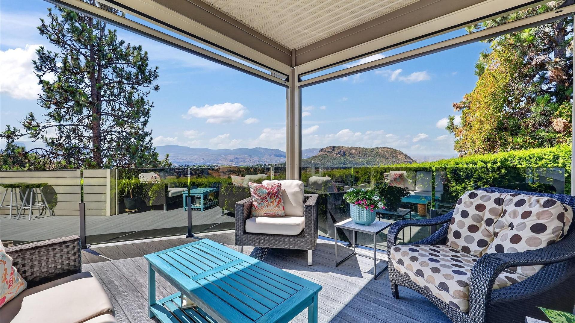 









1124


Peak Point

Drive,
West Kelowna,




BC
V1Z 4A9

