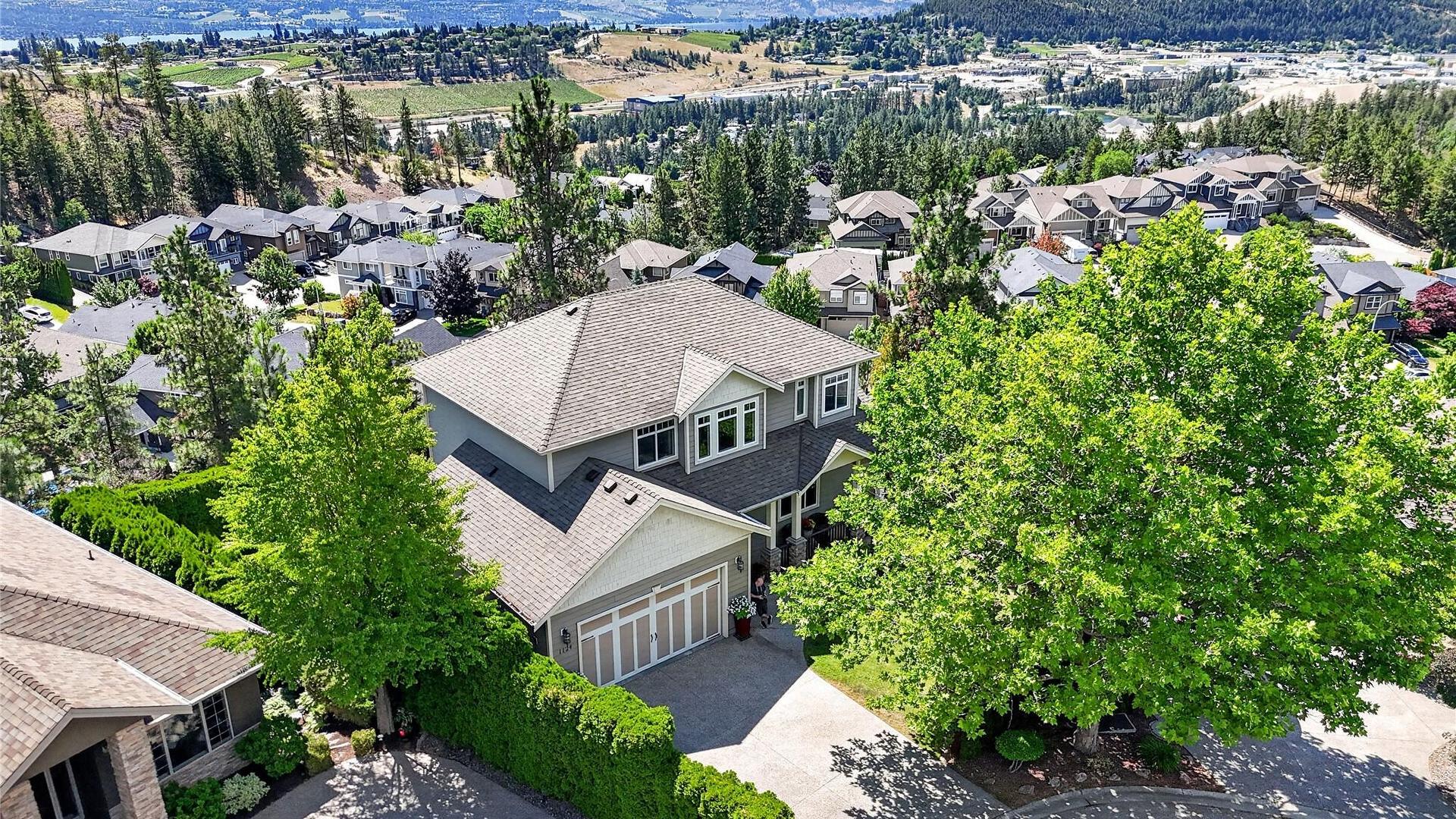 









1124


Peak Point

Drive,
West Kelowna,




BC
V1Z 4A9

