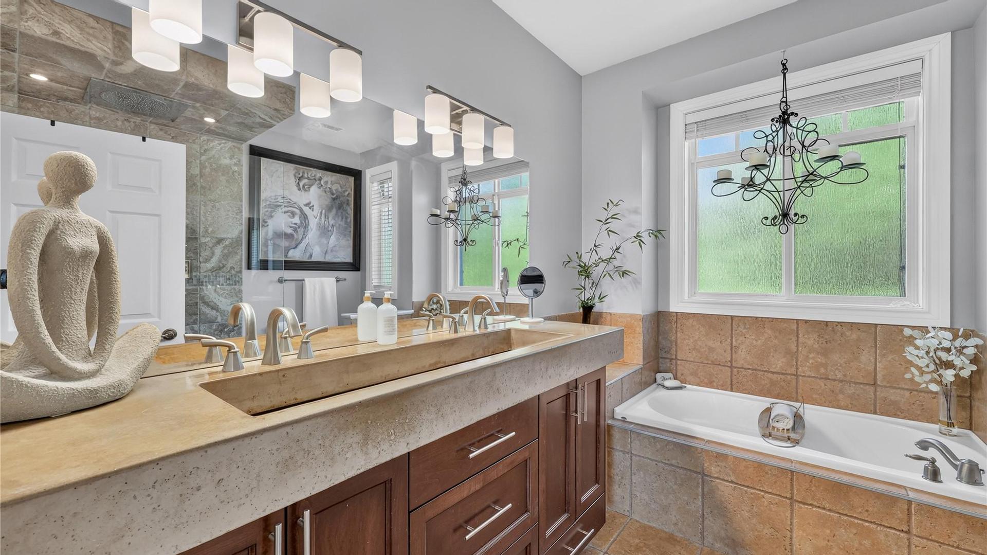 









1124


Peak Point

Drive,
West Kelowna,




BC
V1Z 4A9

