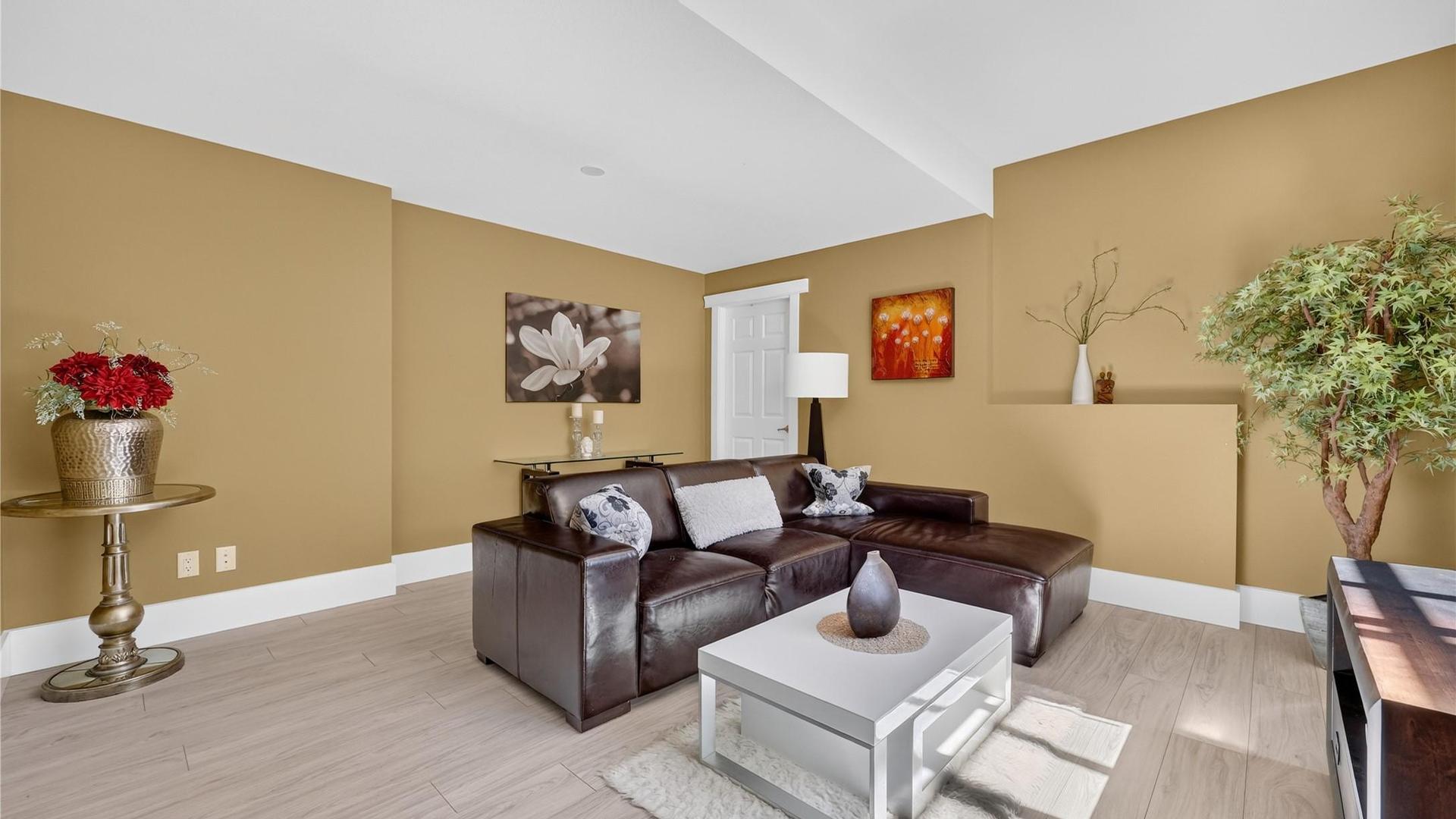 









1124


Peak Point

Drive,
West Kelowna,




BC
V1Z 4A9


