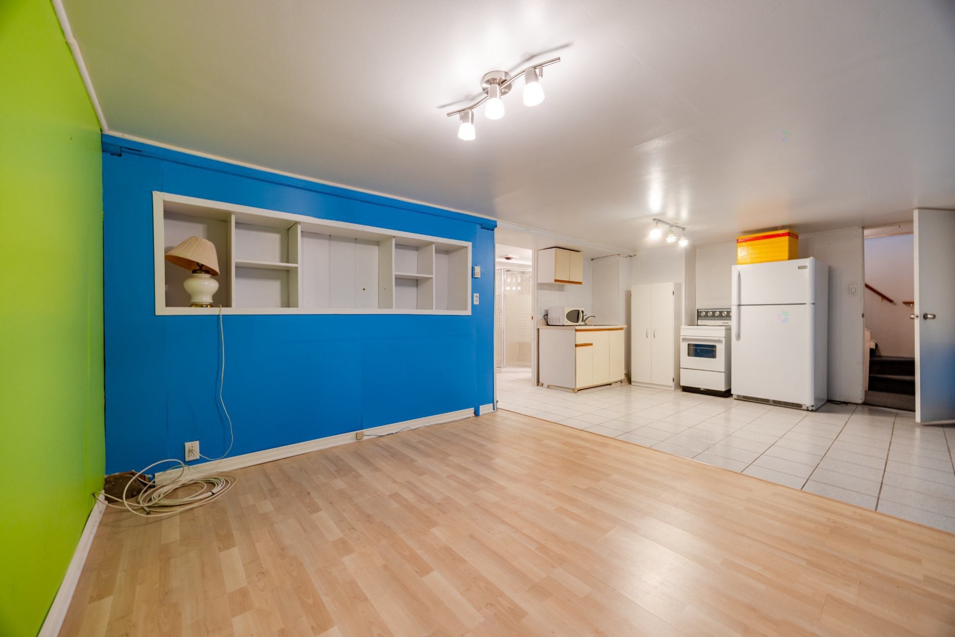 









415


Av. Thorncrest

,
Dorval,




QC
H9S2X9

