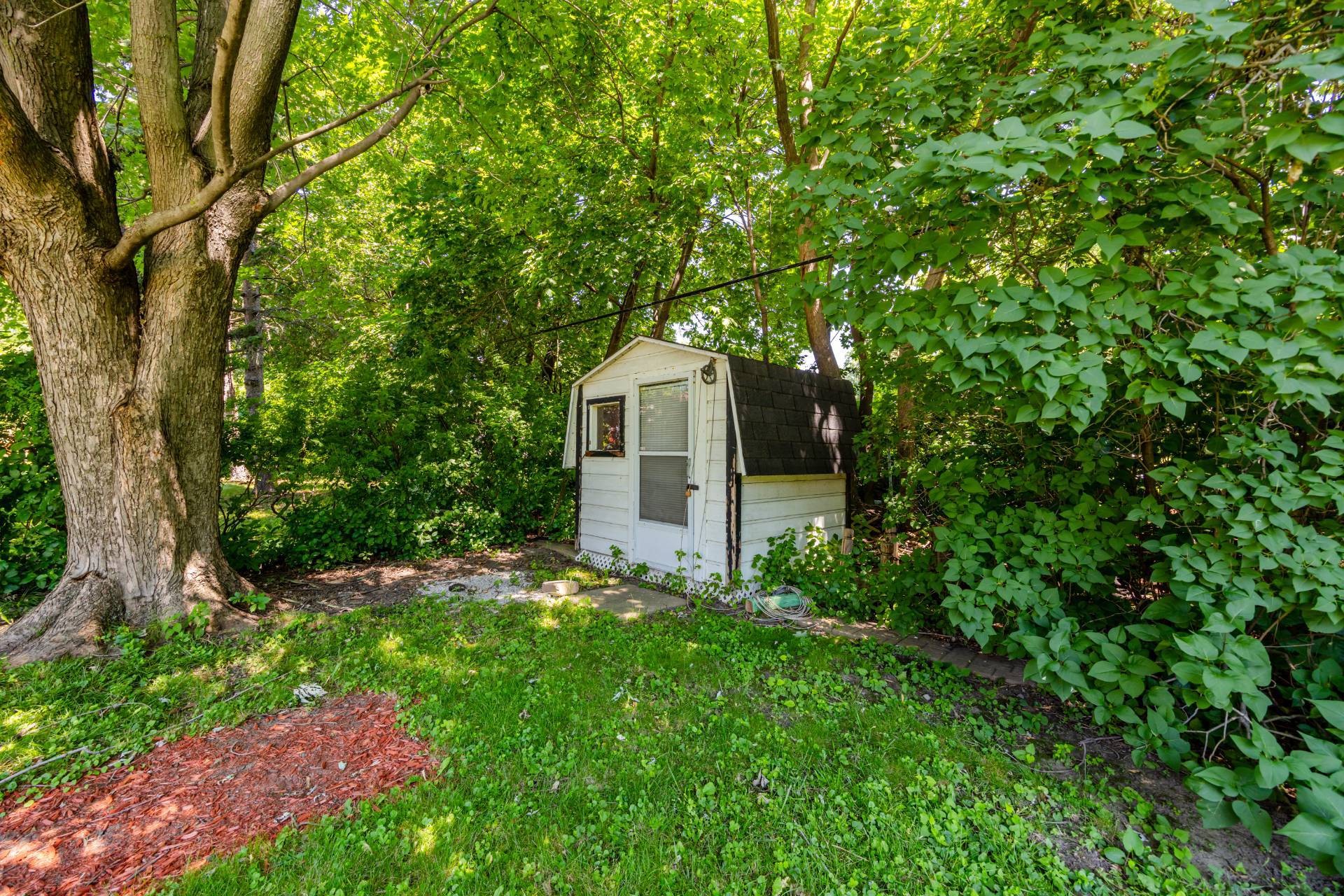 









415


Av. Thorncrest

,
Dorval,




QC
H9S2X9

