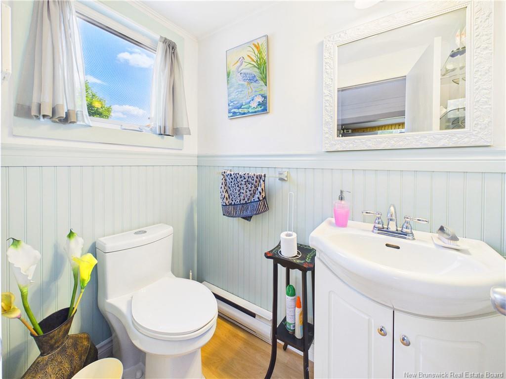 









252


Ammon

RD,
Ammon,




NB
E1G 3N8

