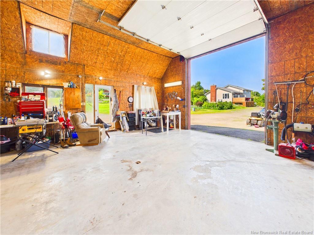 









252


Ammon

RD,
Ammon,




NB
E1G 3N8

