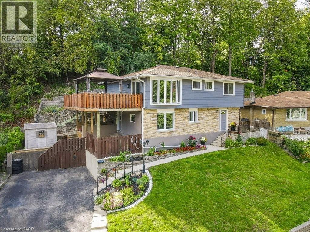 












22 DUNDONALD Road

,
Cambridge,




Ontario
N1S3H3

