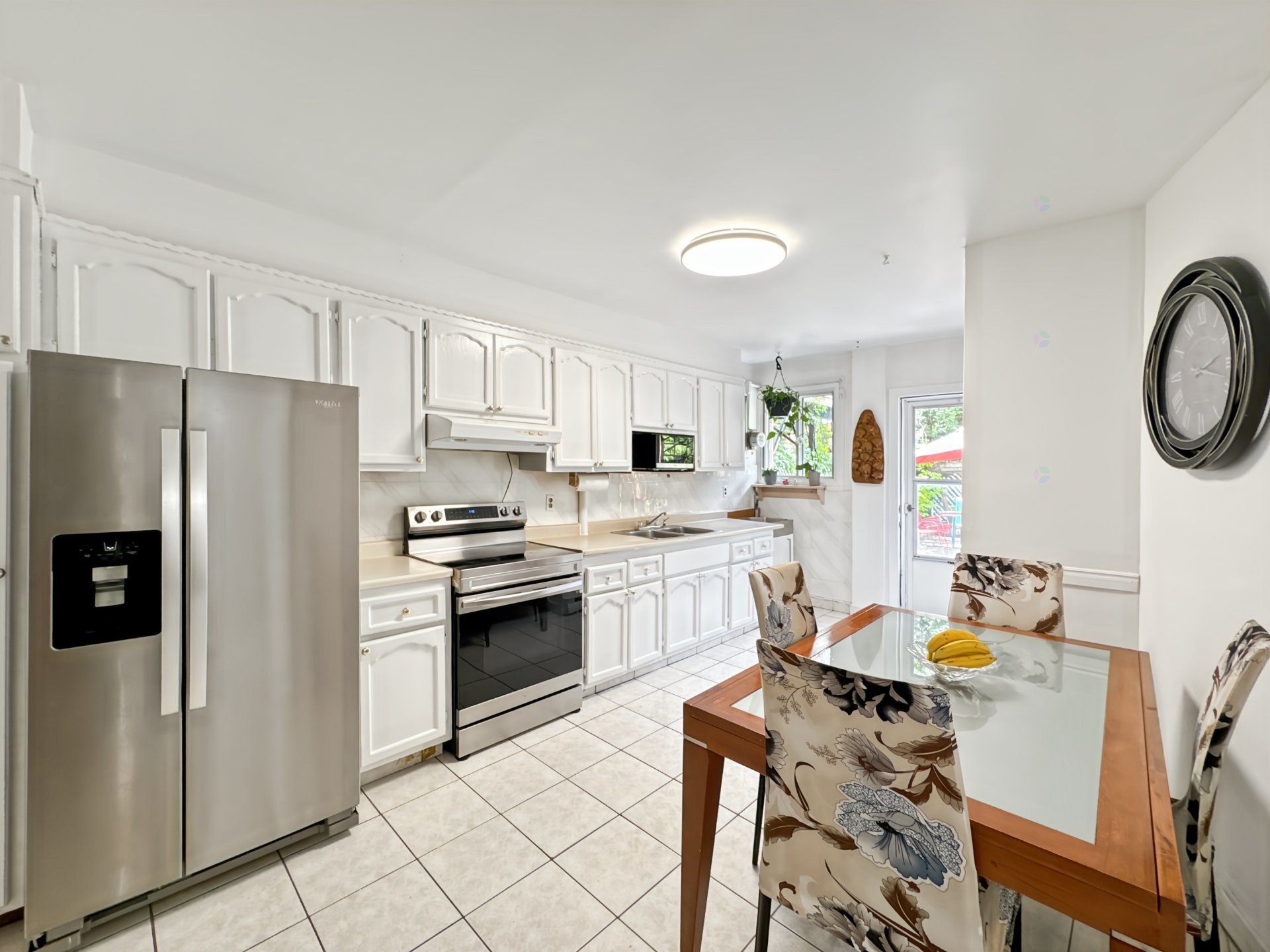 









6610

 - 6614


Av. Henri-Julien

,
Montréal (Rosemont/La Petite-Patrie),




QC
H2S2V2

