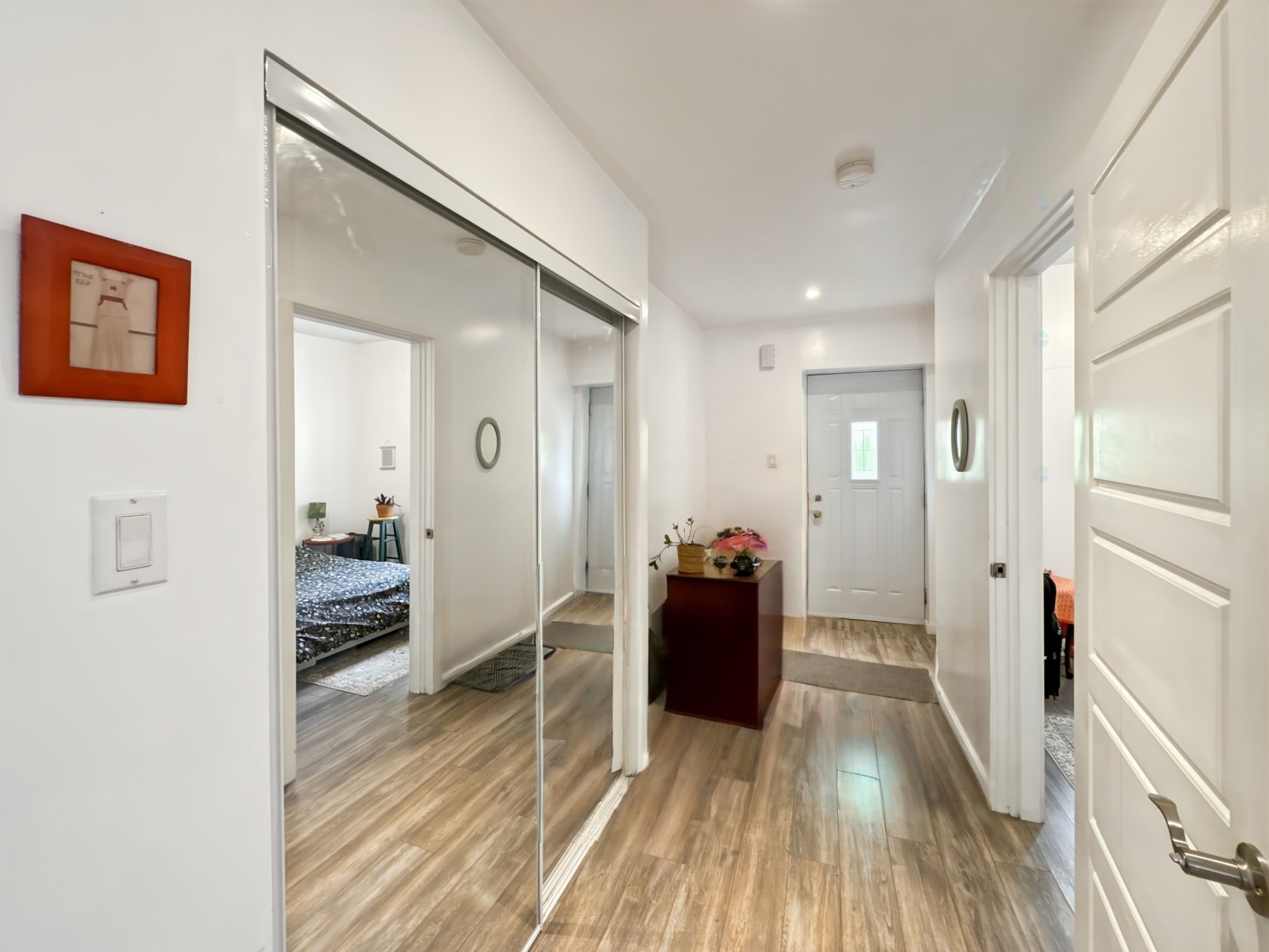









6610

 - 6614


Av. Henri-Julien

,
Montréal (Rosemont/La Petite-Patrie),




QC
H2S2V2

