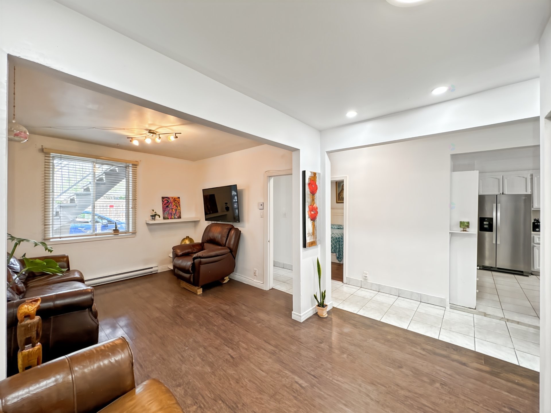 









6610

 - 6614


Av. Henri-Julien

,
Montréal (Rosemont/La Petite-Patrie),




QC
H2S2V2

