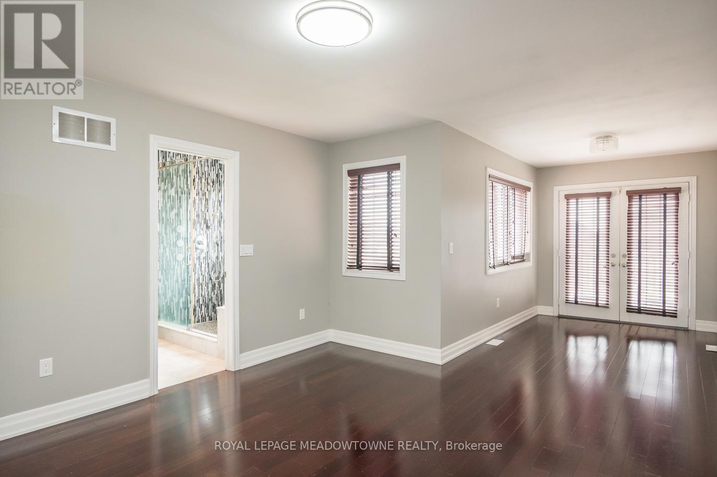 












3486 EGLINTON AVENUE W

,
Mississauga,




Ontario
L5M7P4

