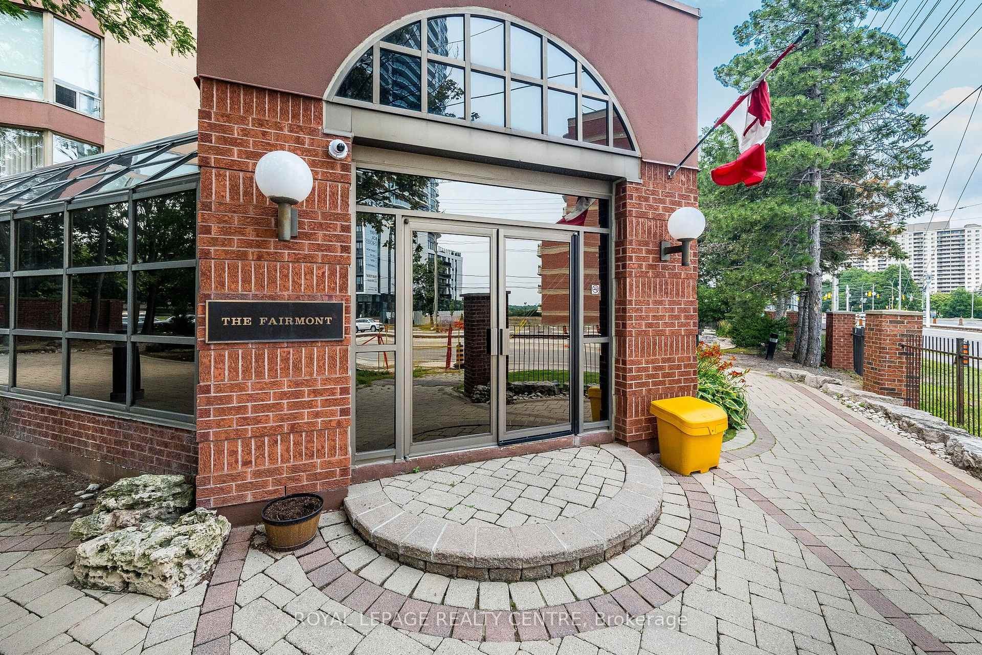 









25


Fairview

Road West, 807,
Mississauga,




ON
L5B 3Y8

